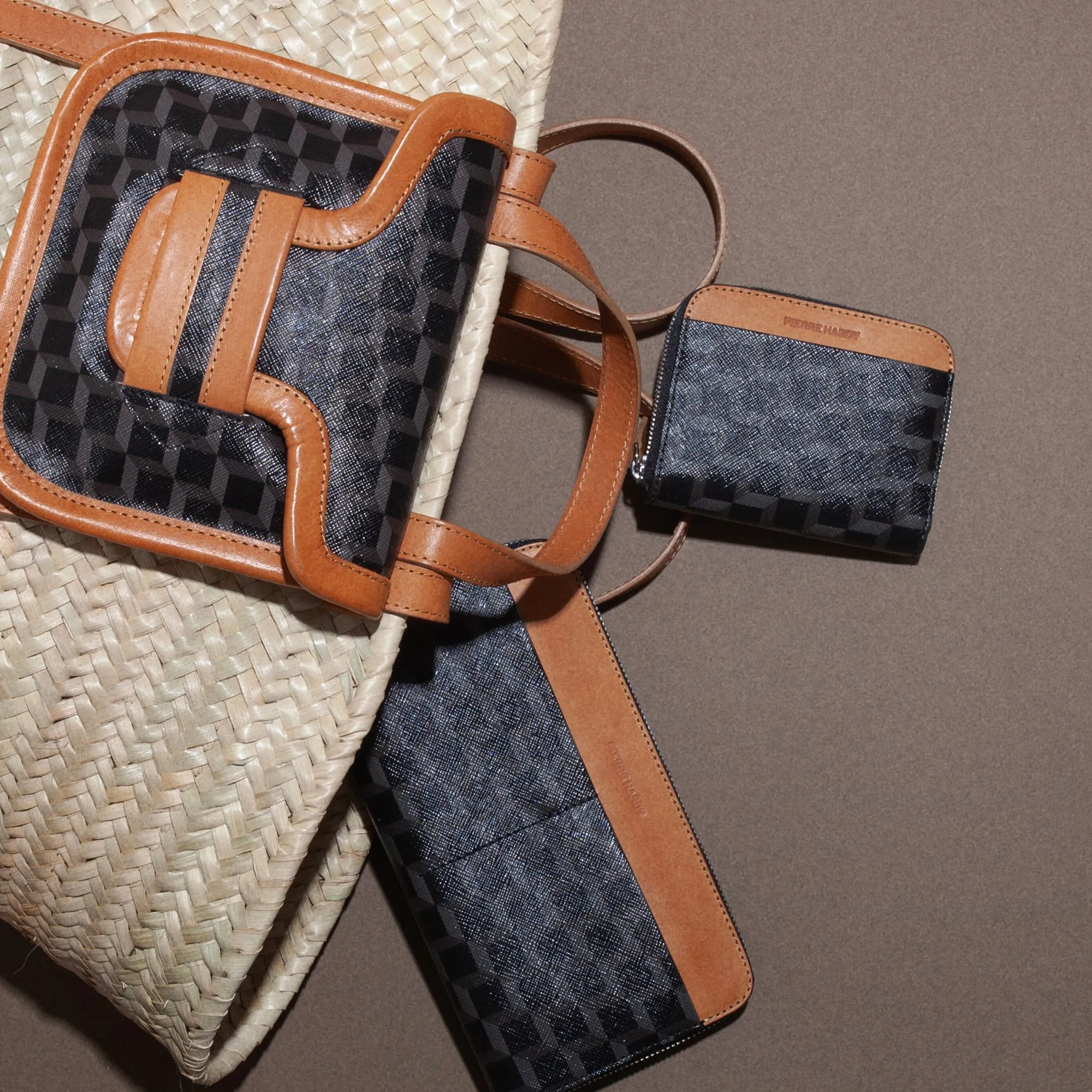 PANIER ALPHA sold by Pierre Hardy product image thumbnail 4