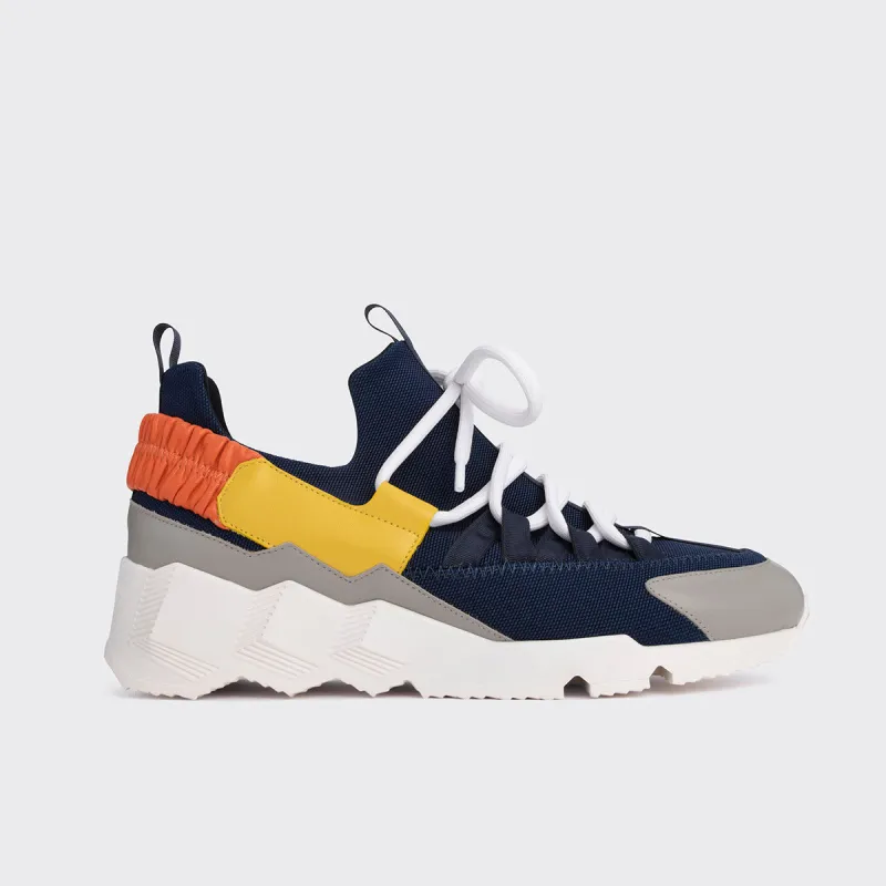 BASKETS TREK COMET sold by Pierre Hardy