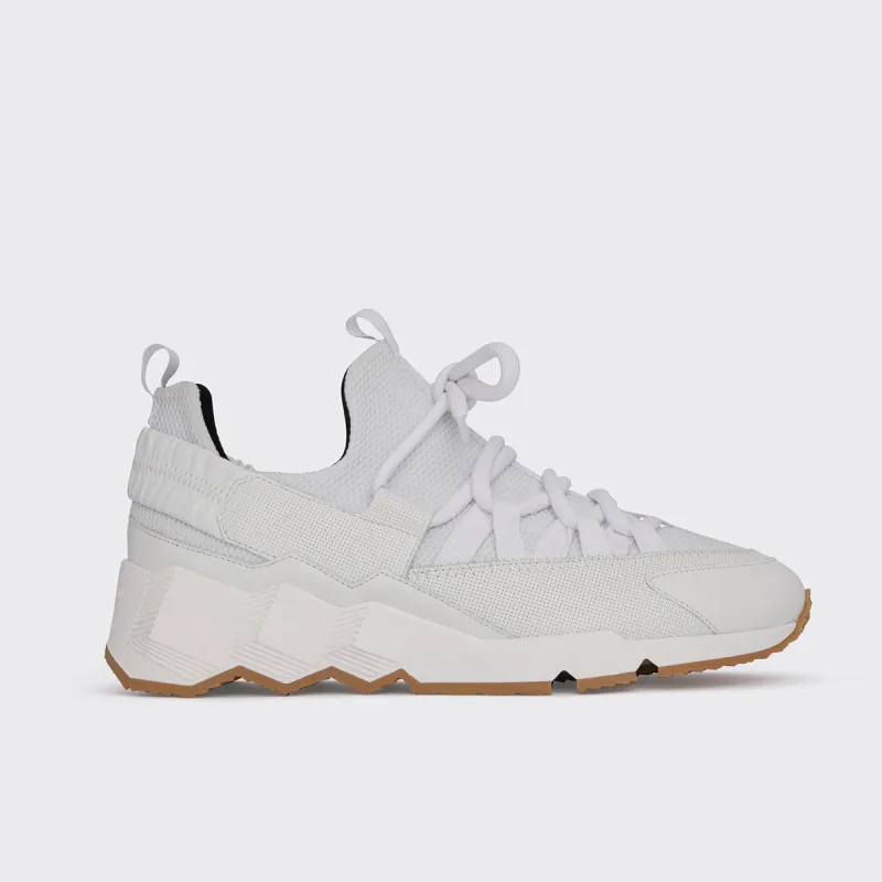 BASKETS TREK COMET sold by Pierre Hardy