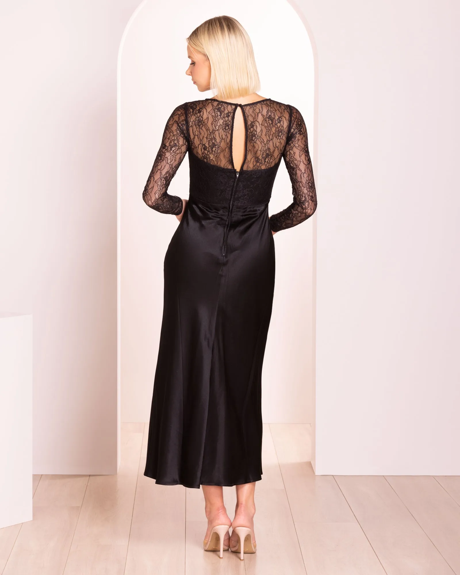 Maurita Long Sleeve Midi Dress sold by Pilgrim product image thumbnail 3