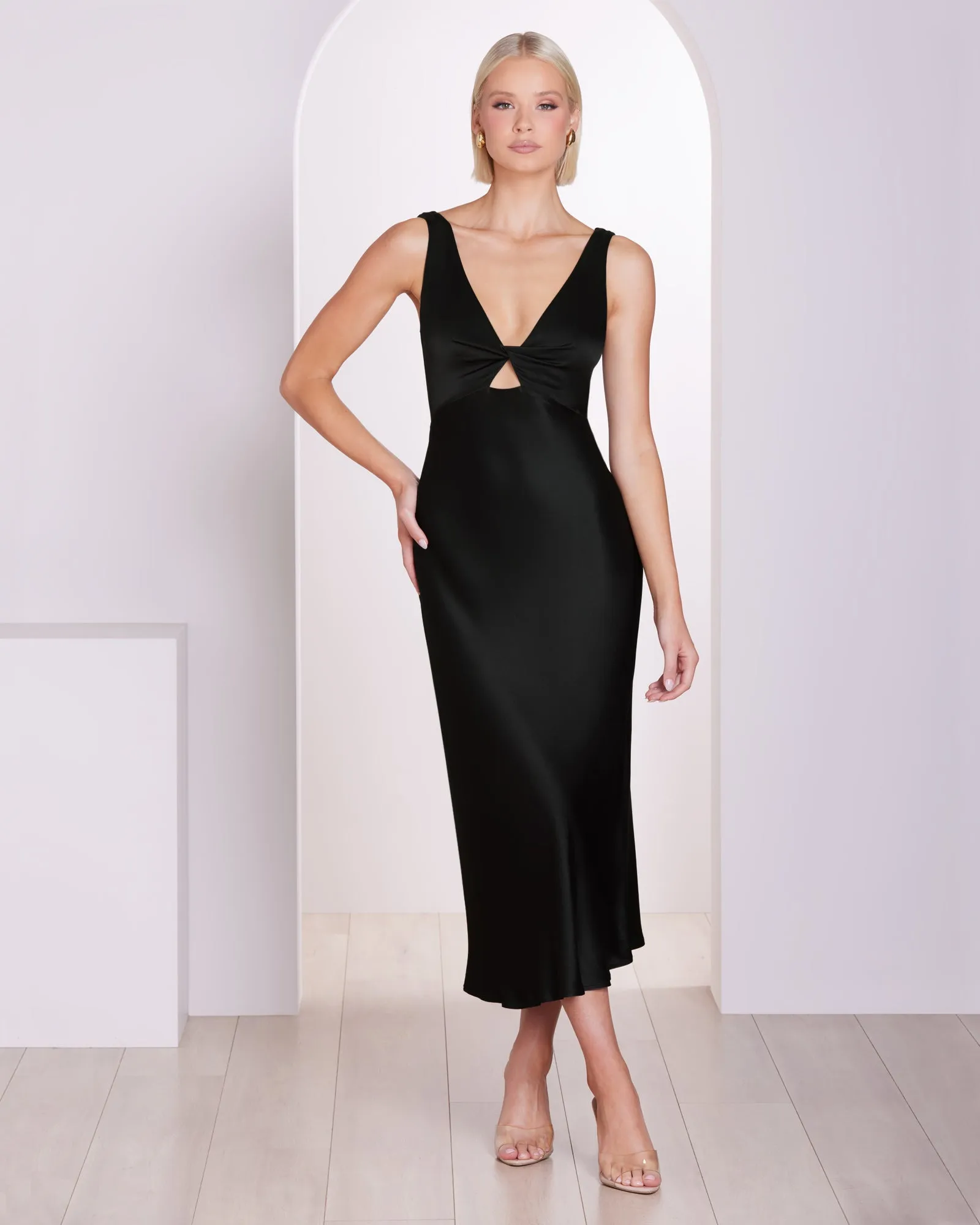 Jayla Twist Front Midi Dress sold by Pilgrim product image thumbnail 4