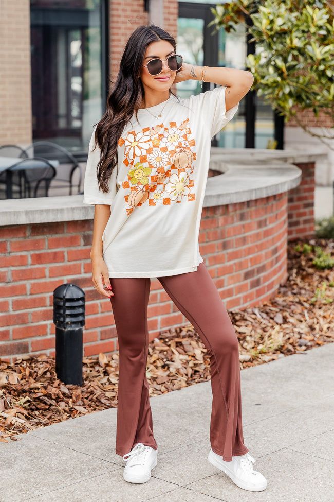 Smiley Daisy Pumpkin Ivory Oversized Graphic Tee sold by Pink Lily product image thumbnail 3