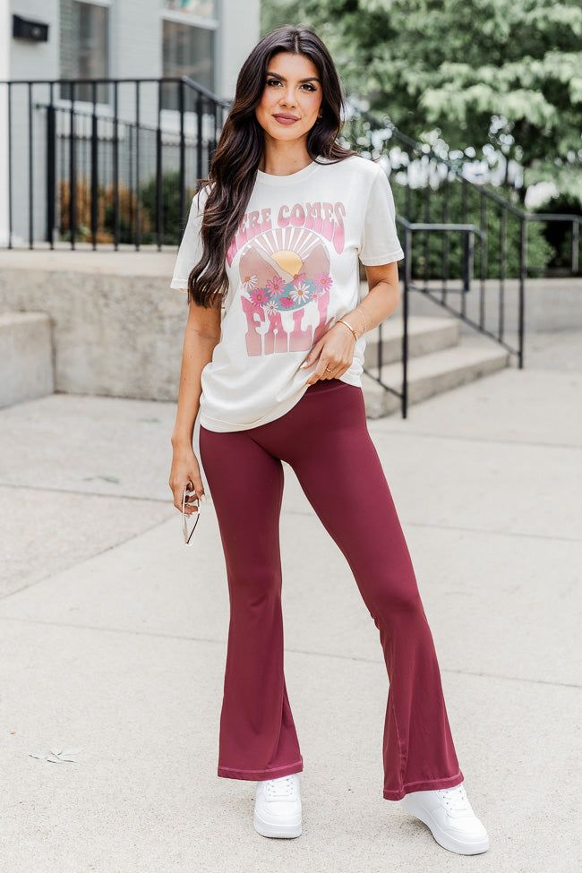 Here Comes Fall Ivory Oversized Graphic Tee sold by Pink Lily product image thumbnail 2