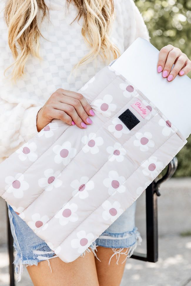 Neutral Daisy 15 Inch Laptop Case sold by Pink Lily