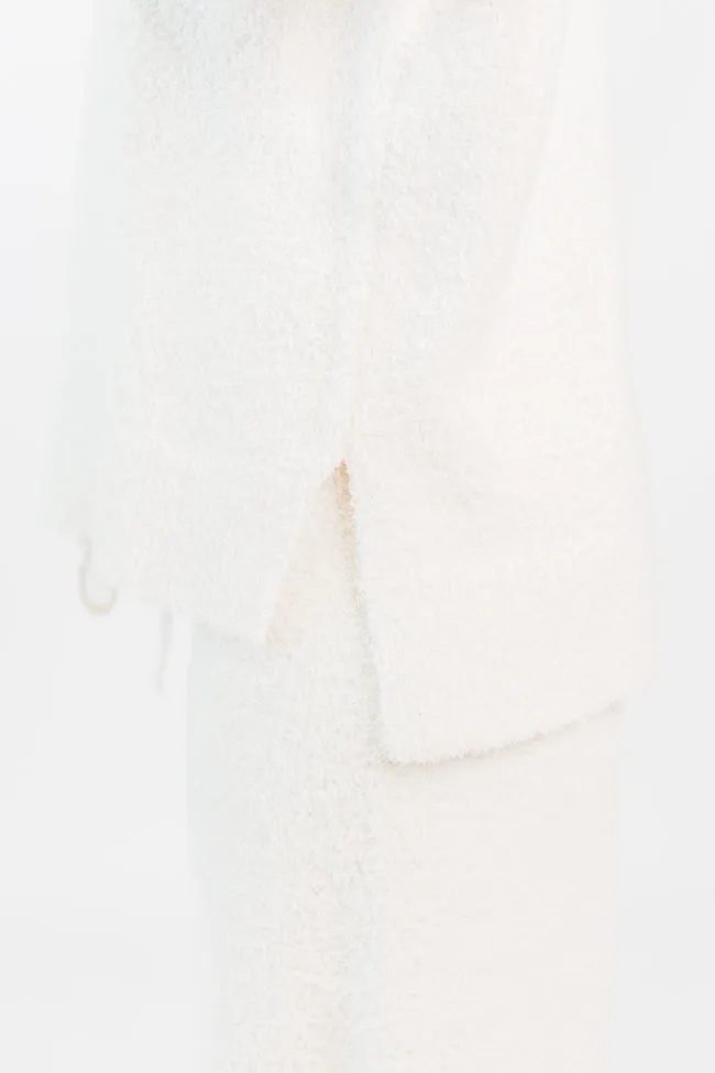 Dawn Ivory Fuzzy V-neck Sweater FINAL SALE sold by Pink Lily product image thumbnail 4