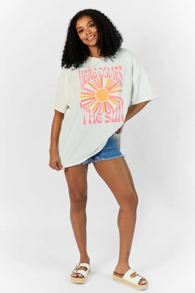Here Comes The Sun Burst Off White Oversized Graphic Tee sold by Pink Lily product image thumbnail 3