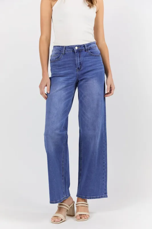 Monica Medium Wash Relaxed Jeans FINAL SALE made by Pink Lily