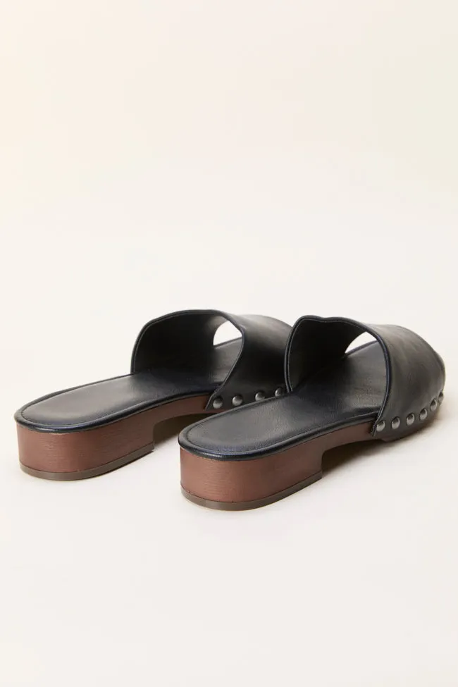 Xonia Black Clogs FINAL SALE sold by Pink Lily product image thumbnail 4