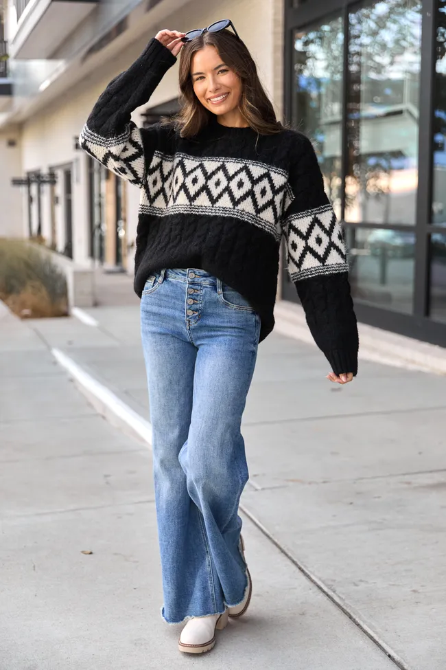 Alanis Black Crewneck Blush Diamond Print Oversized Sweater FINAL SALE sold by Pink Lily product image thumbnail 2