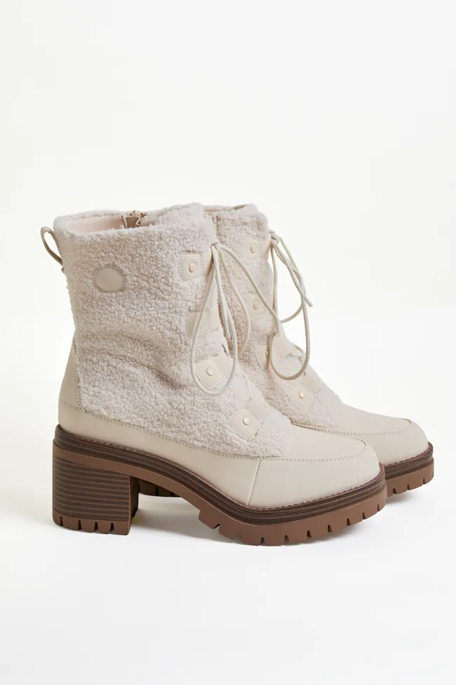 Alpes Ivory Shearling Boots FINAL SALE sold by Pink Lily product image thumbnail 3