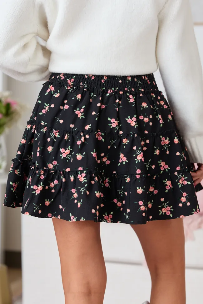 Through The Garden Black Roses Skort sold by Pink Lily product image thumbnail 4