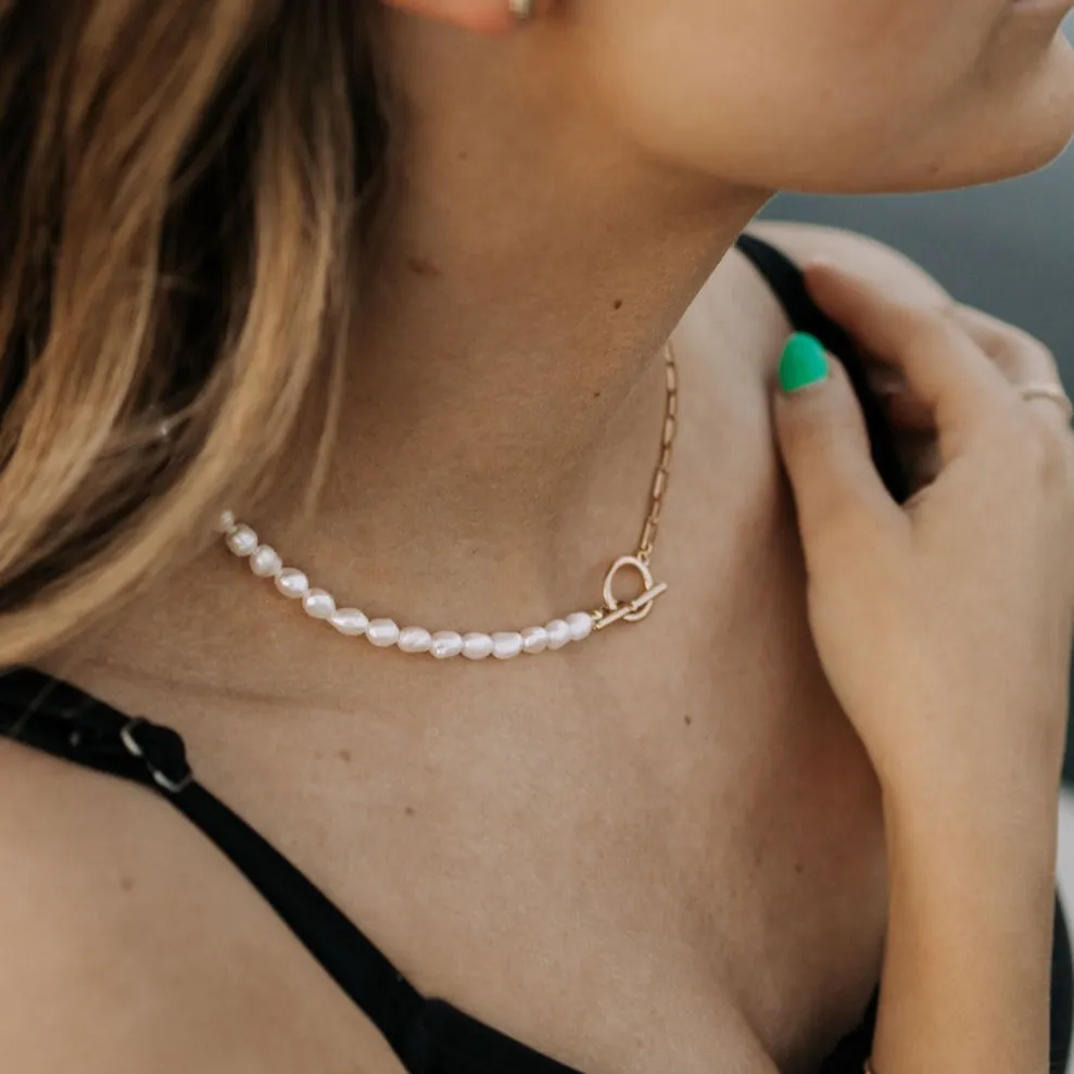Gold Coast Necklace sold by Pink Lily product image thumbnail 2