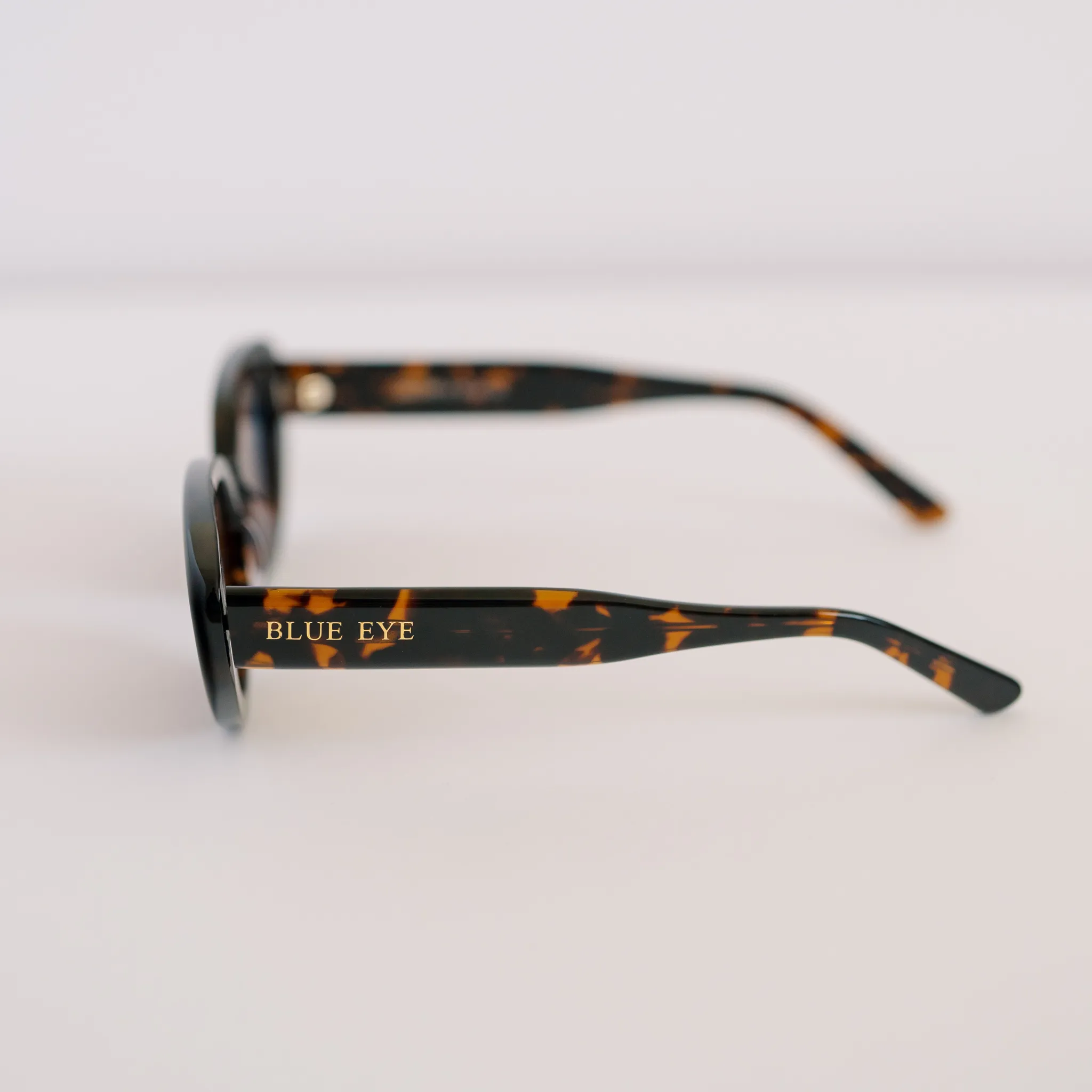 Winnie Tortoise Sunglasses sold by Pink Lily product image thumbnail 4
