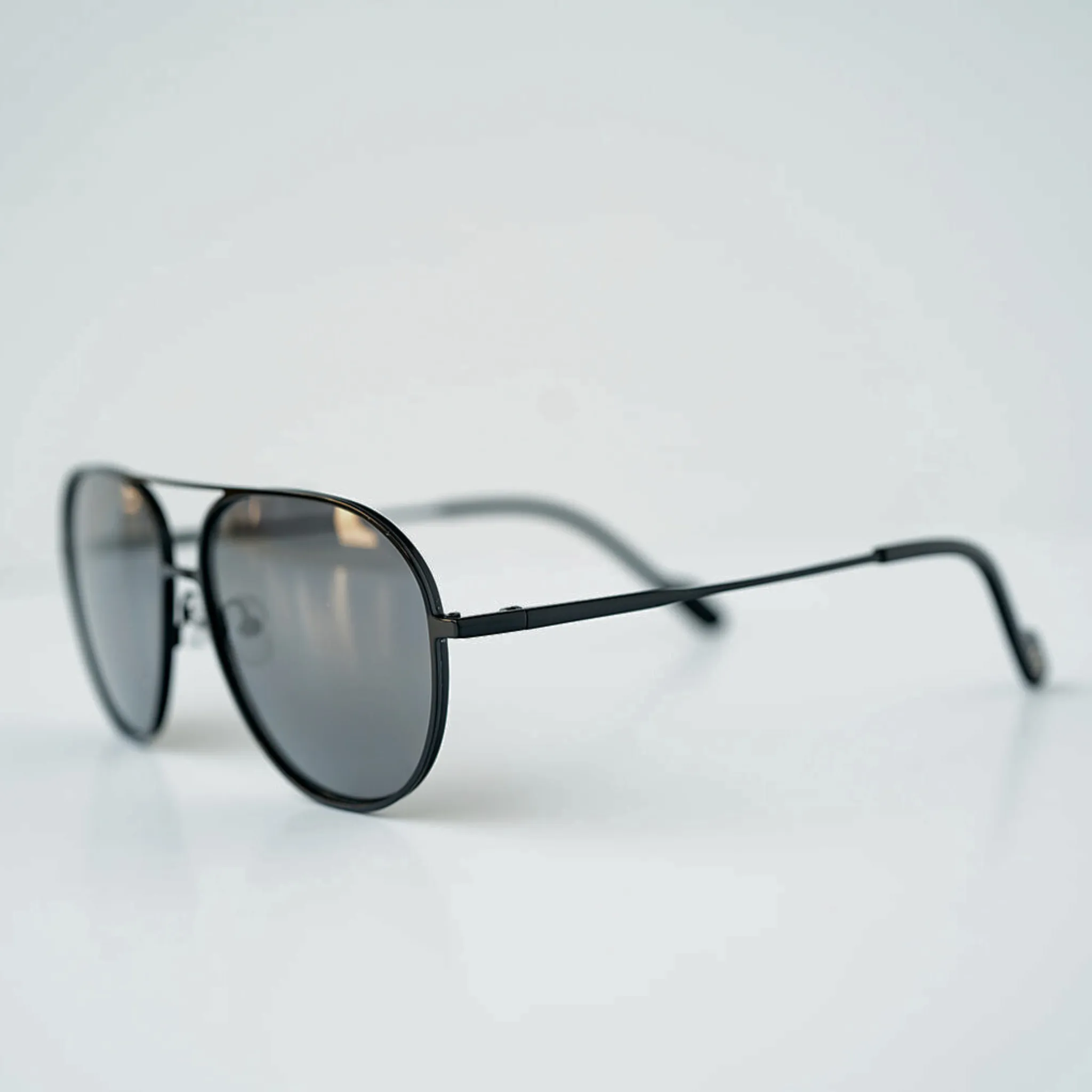 Ollie Onyx Sunglasses sold by Pink Lily product image thumbnail 3