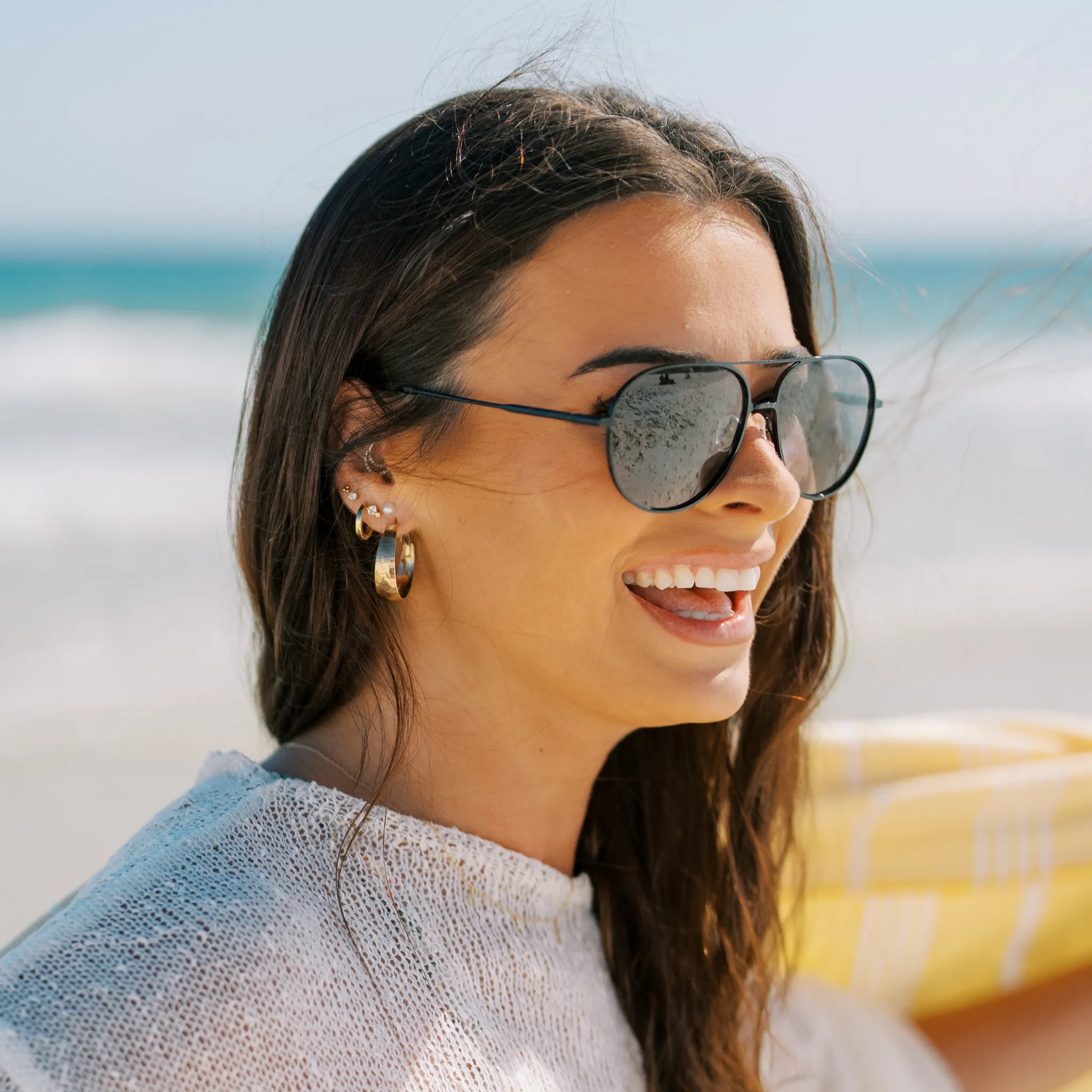 Ollie Onyx Sunglasses sold by Pink Lily product image thumbnail 2