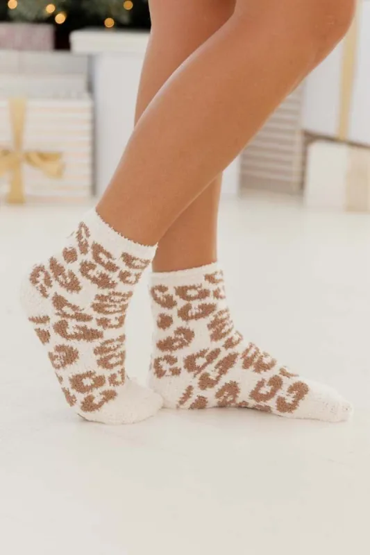 Cozy Toesies Brown Fuzzy Leopard Print Socks DOORBUSTER sold by Pink Lily