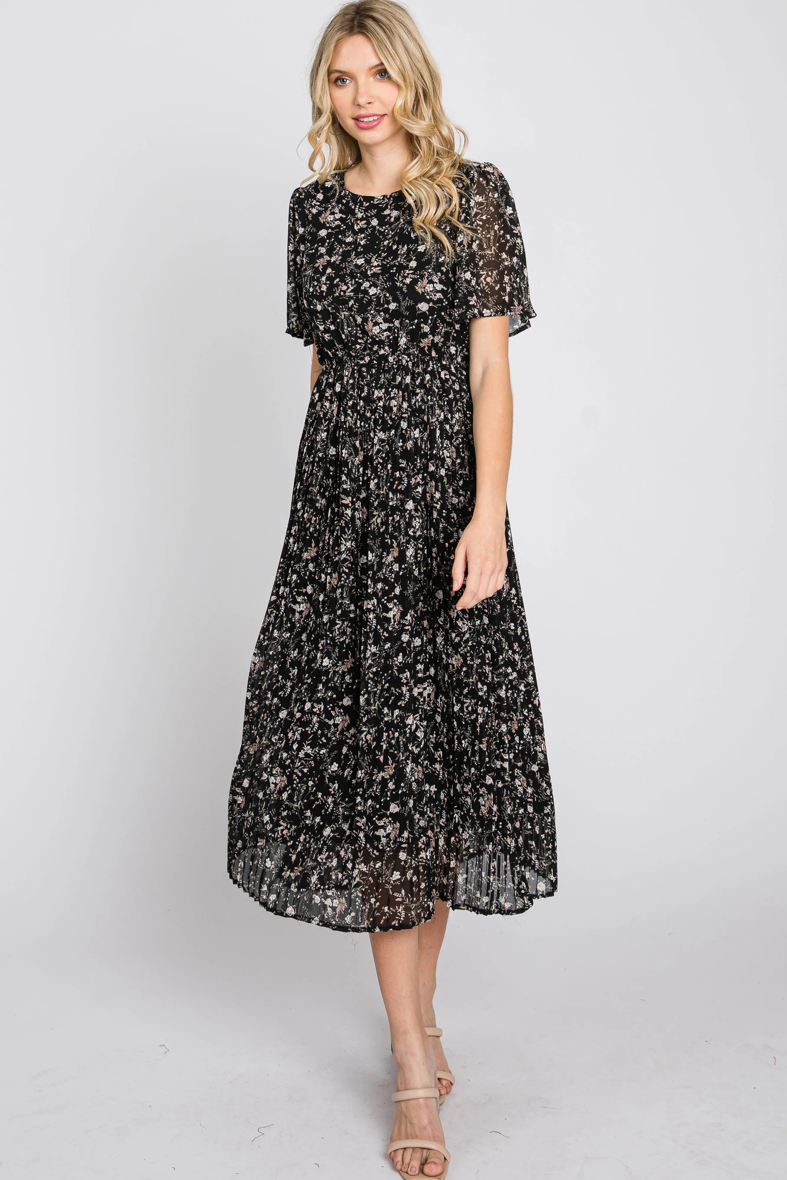 Black Floral Pleated Short Sleeve Chiffon Midi Dress sold by Pinkblush product image thumbnail 3