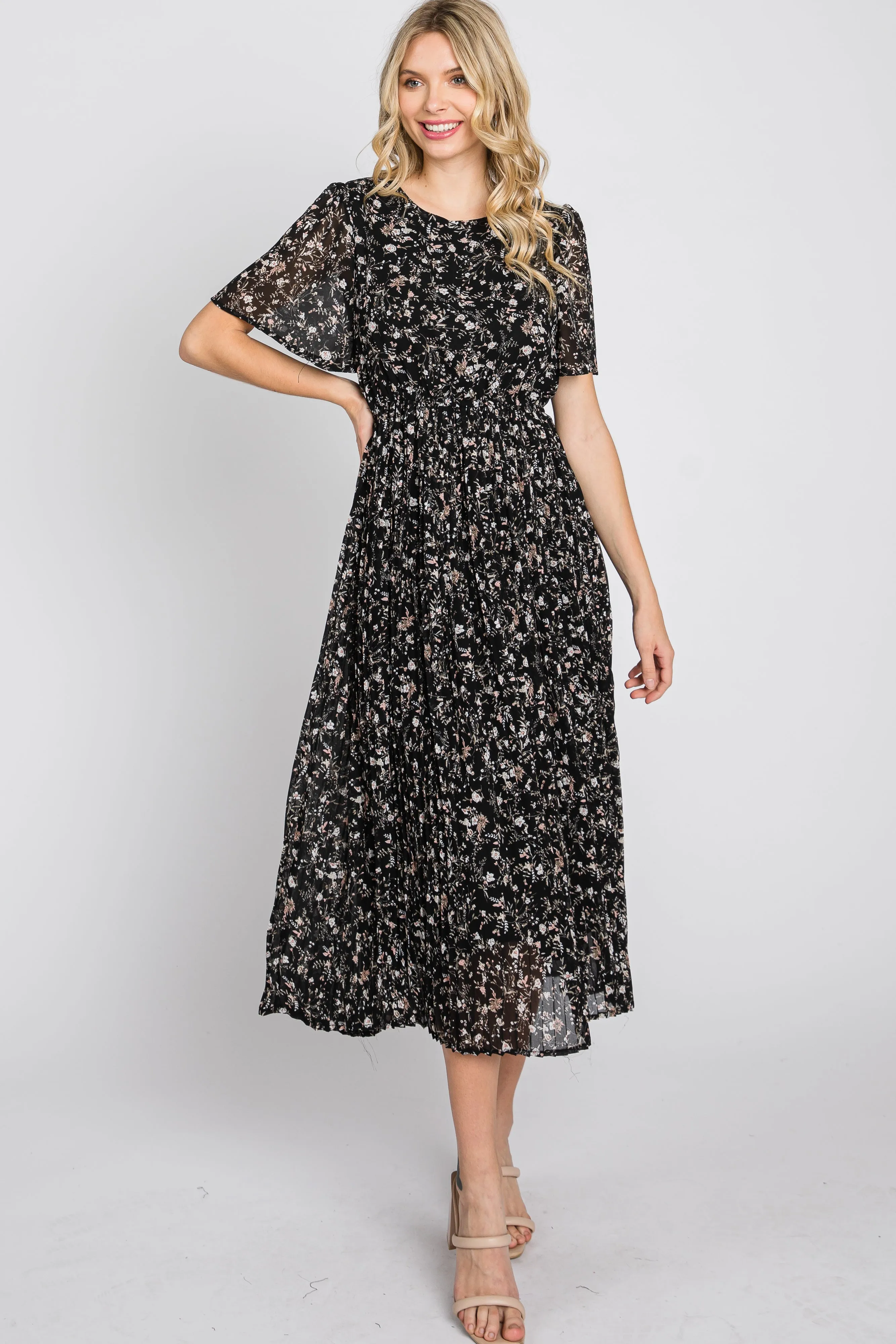 Black Floral Pleated Short Sleeve Chiffon Midi Dress sold by Pinkblush product image thumbnail 4