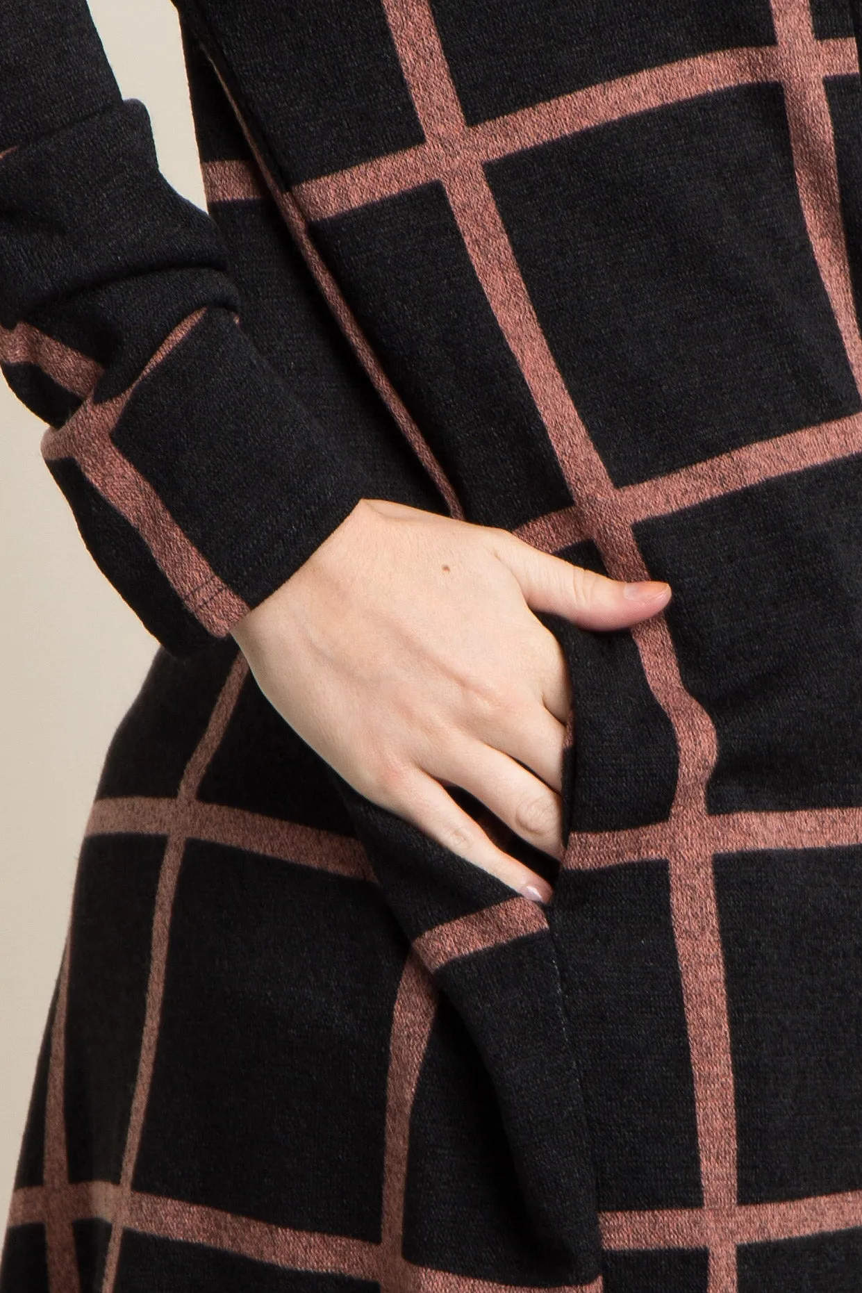 PinkBlush Black Plaid Long Knit Cardigan sold by Pinkblush product image thumbnail 5