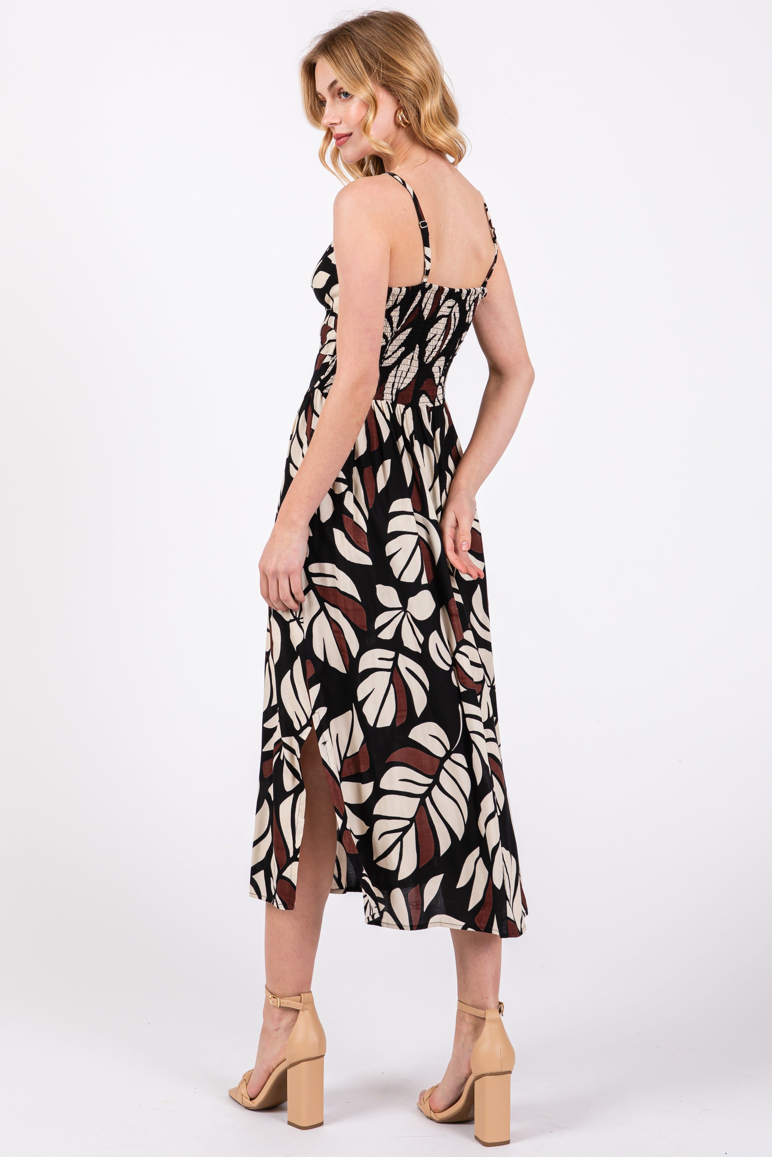 Black Palm Print Front Knot Twist Dress sold by Pinkblush product image thumbnail 3