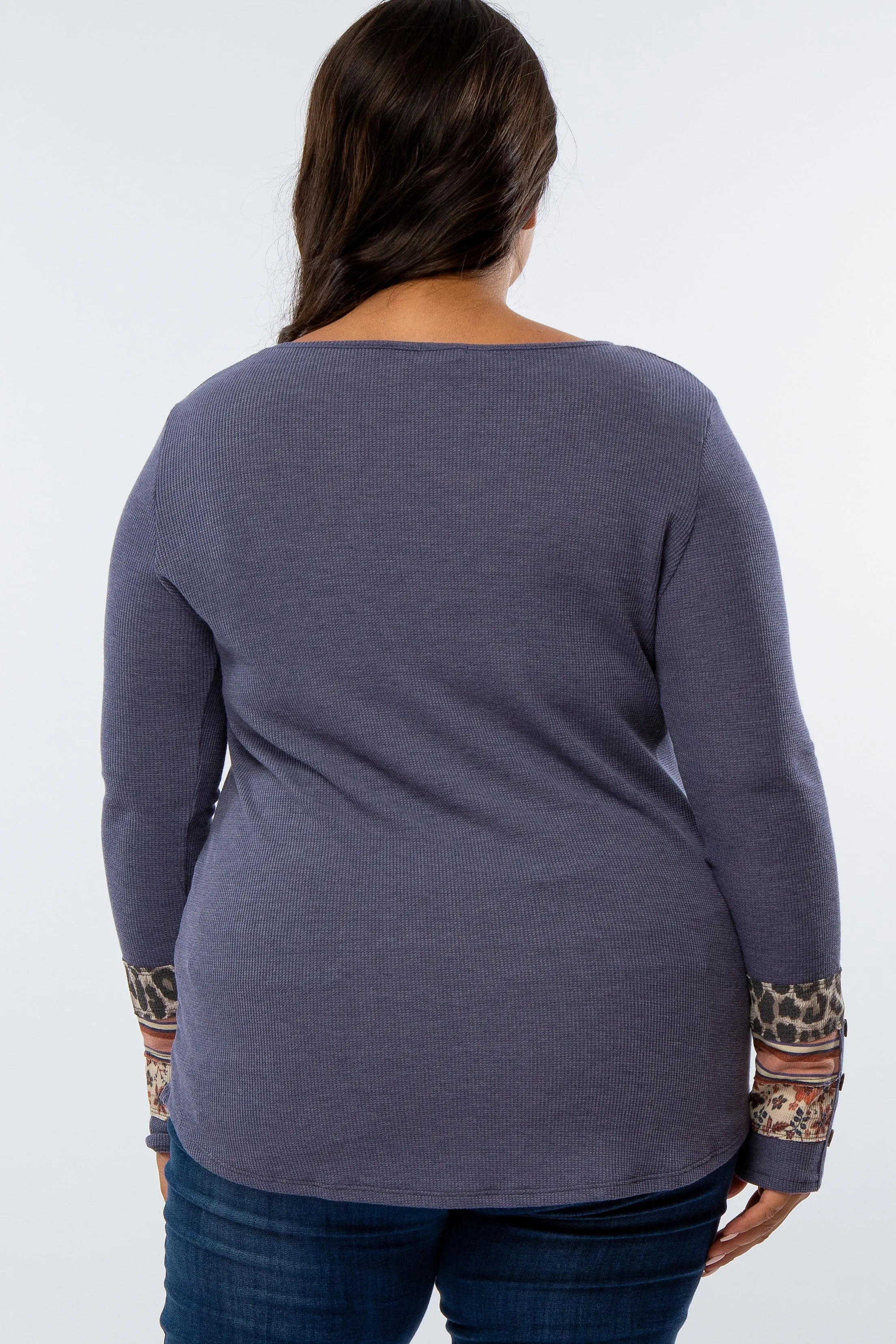 Navy Colorblock Sleeve Plus Top sold by Pinkblush product image thumbnail 3