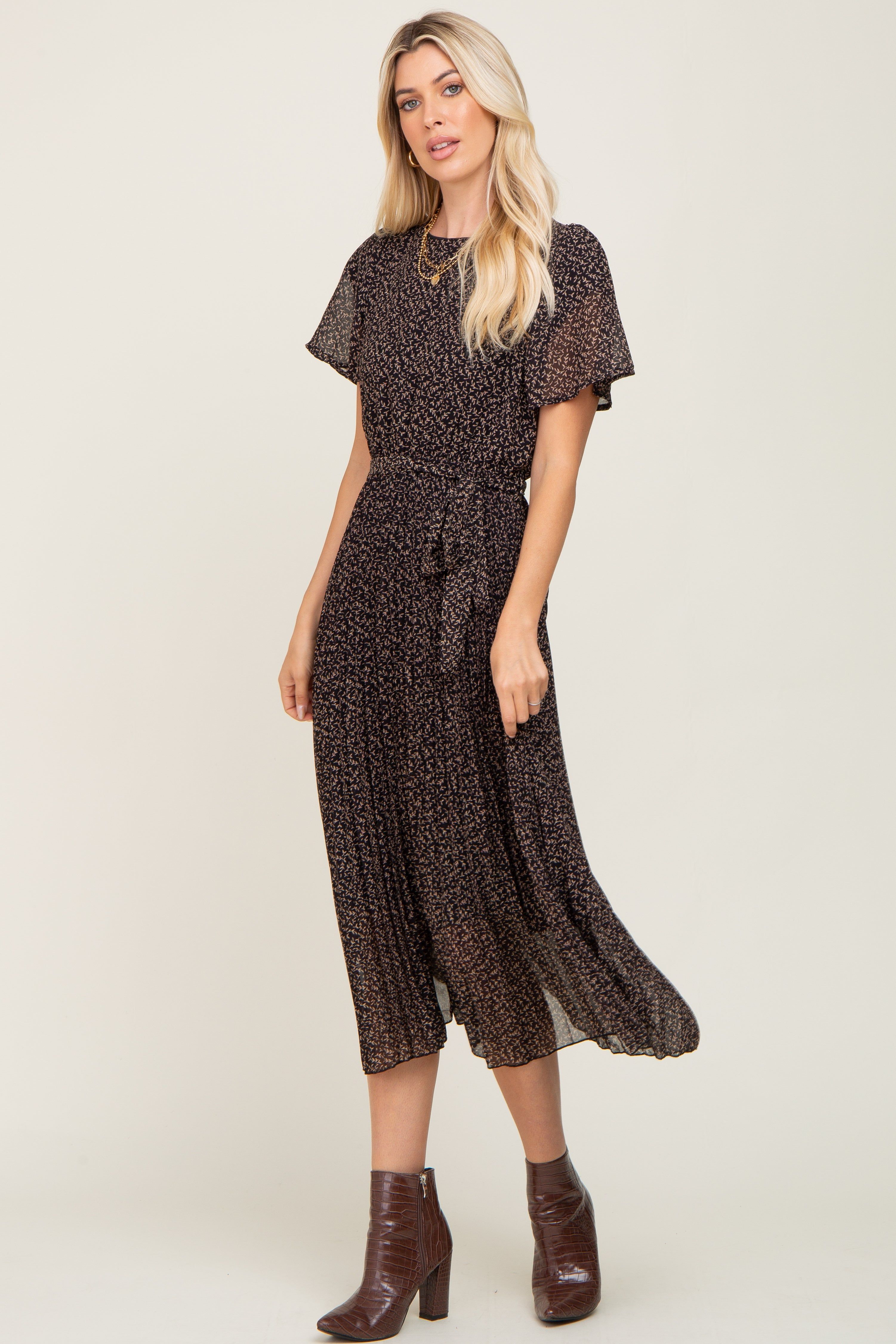 Black Floral Pleated Midi Dress sold by Pinkblush product image thumbnail 2
