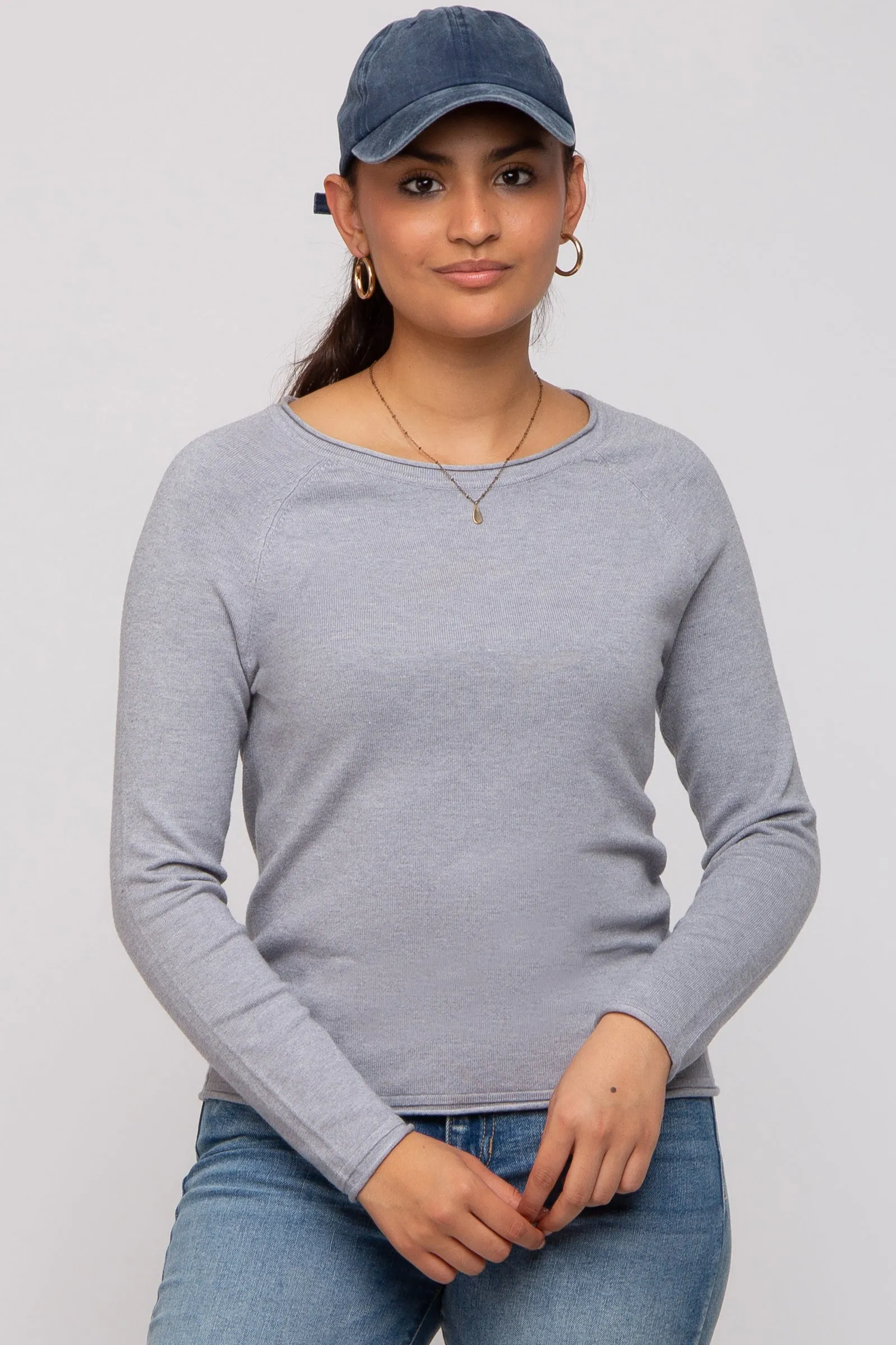 Heather Grey Basic Raglan Sleeve Sweater Top sold by Pinkblush product image thumbnail 2