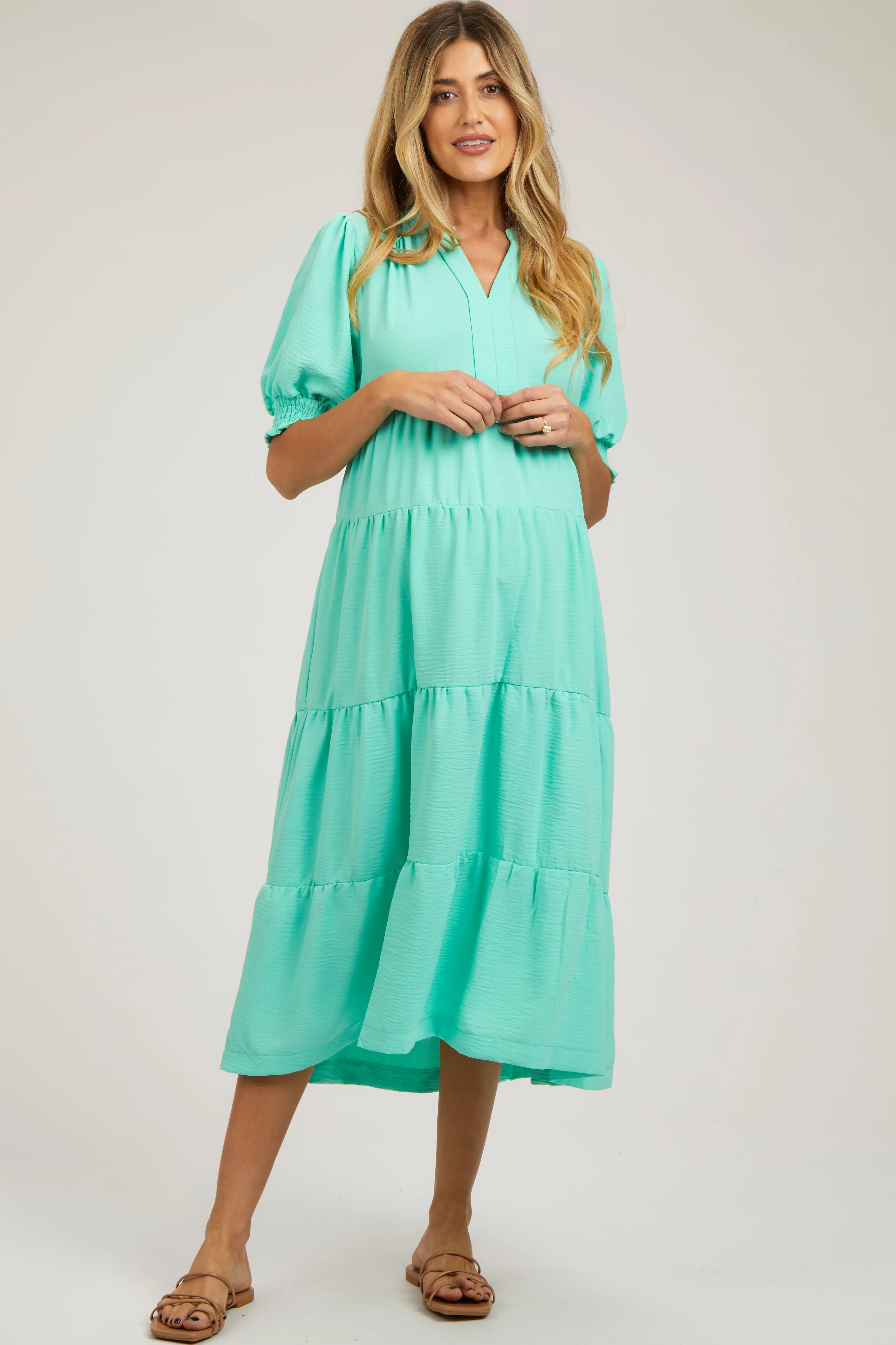 Emerald Short Sleeve Tiered Maternity Midi Dress sold by Pinkblush product image thumbnail 4