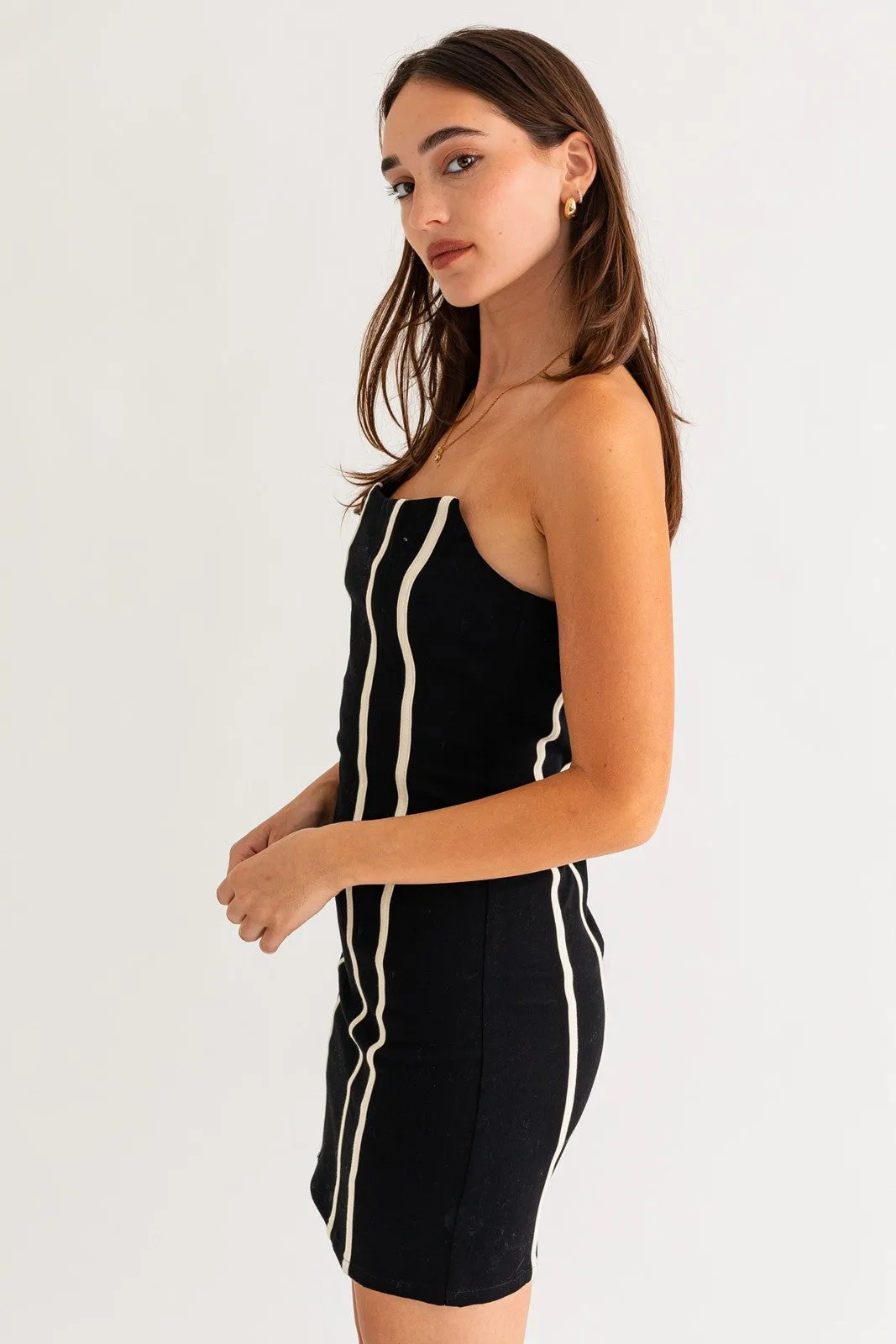 Black Cream Stretch Corset Bodycon Tube Dress sold by Pinkblush product image thumbnail 4