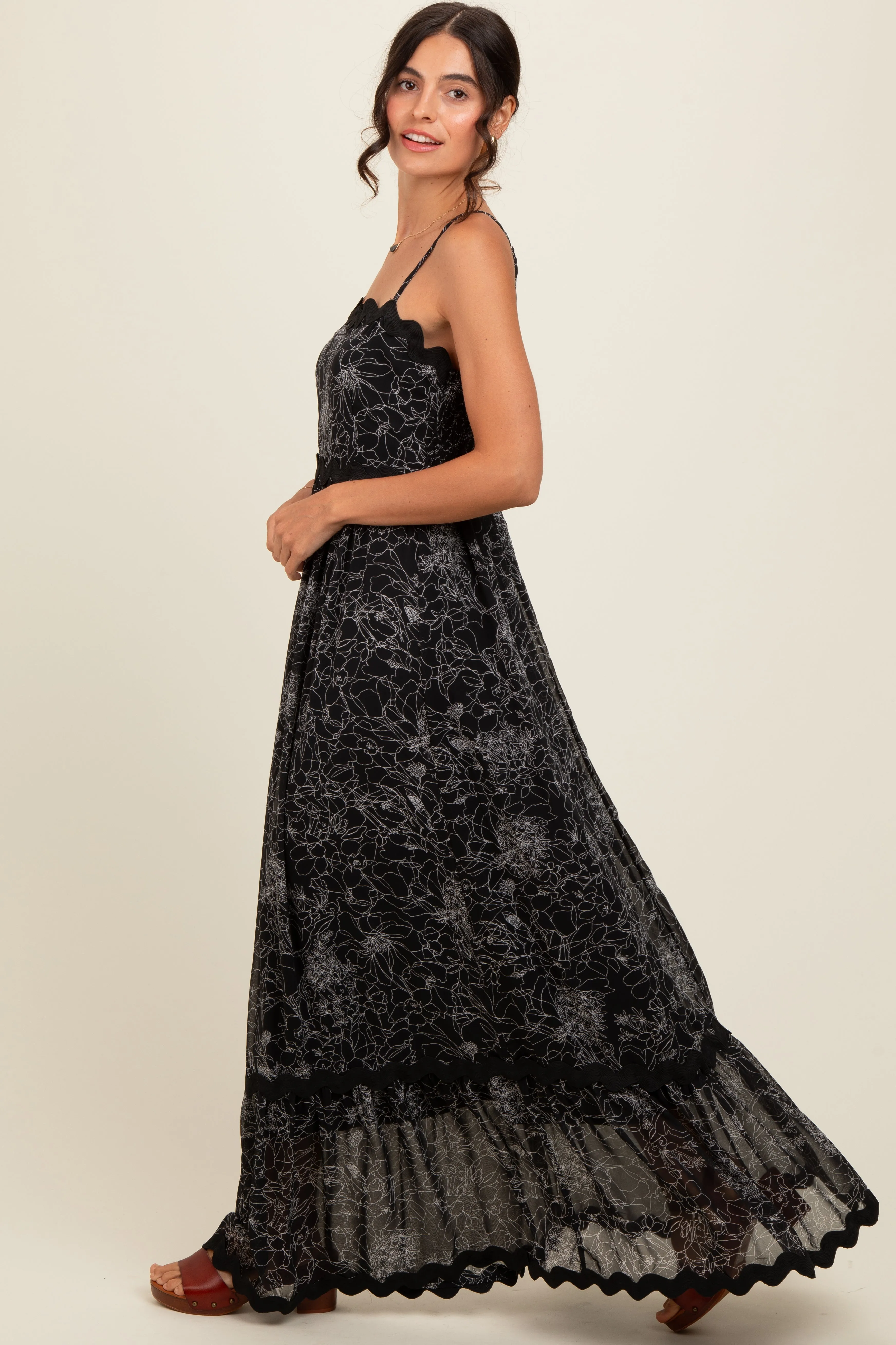 Black Floral Contrast Trim Maxi Dress sold by Pinkblush product image thumbnail 3