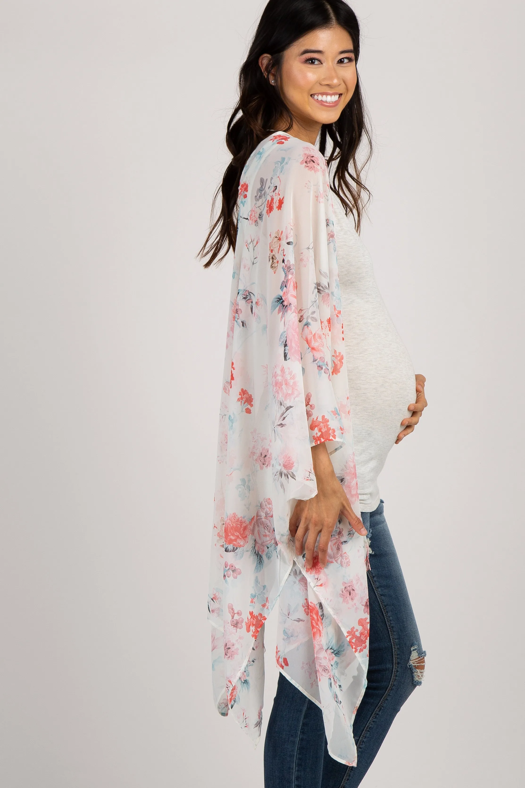 PinkBlush White Floral Maternity Cover Up sold by Pinkblush product image thumbnail 3