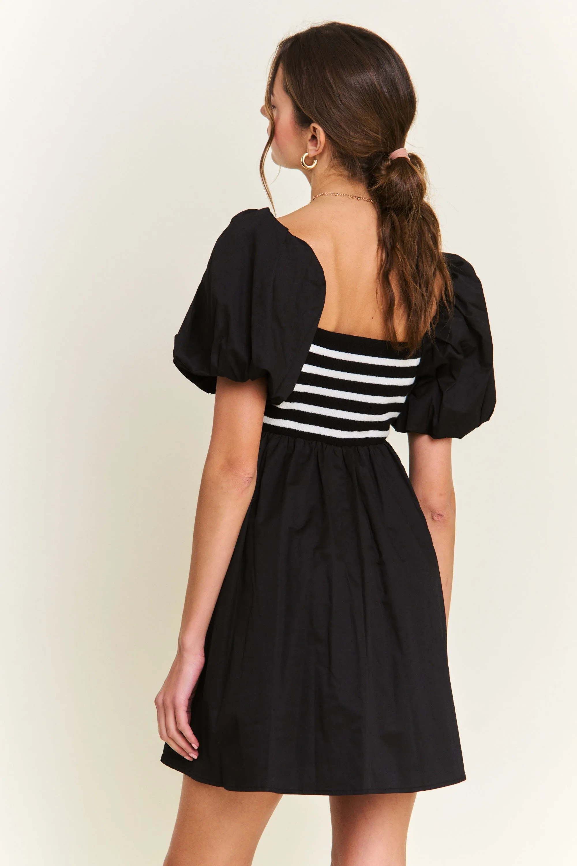 Black Knit Contrast Poplin Dress sold by Pinkblush product image thumbnail 4