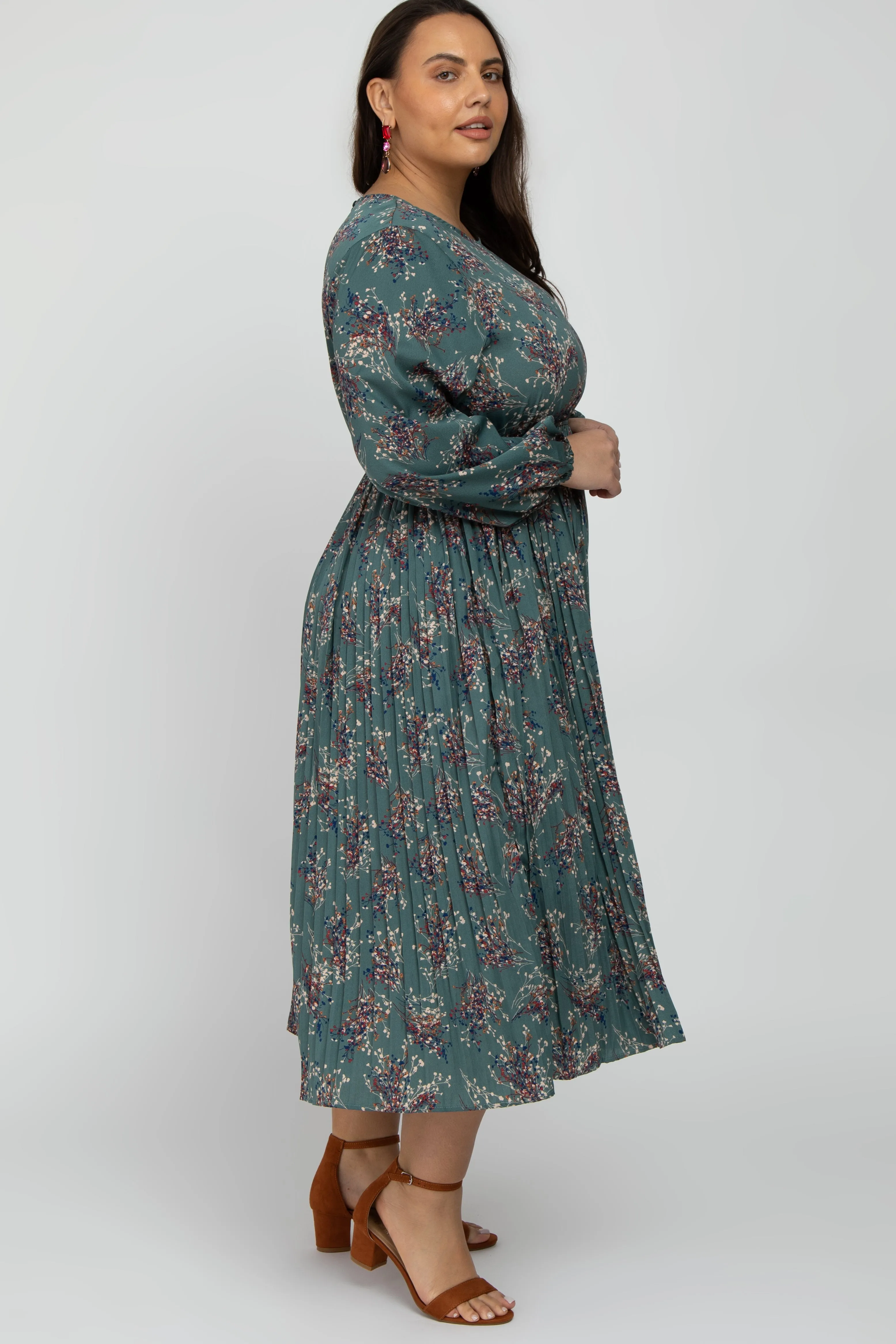 Jade Floral Pleated Plus Midi Dress sold by Pinkblush product image thumbnail 3