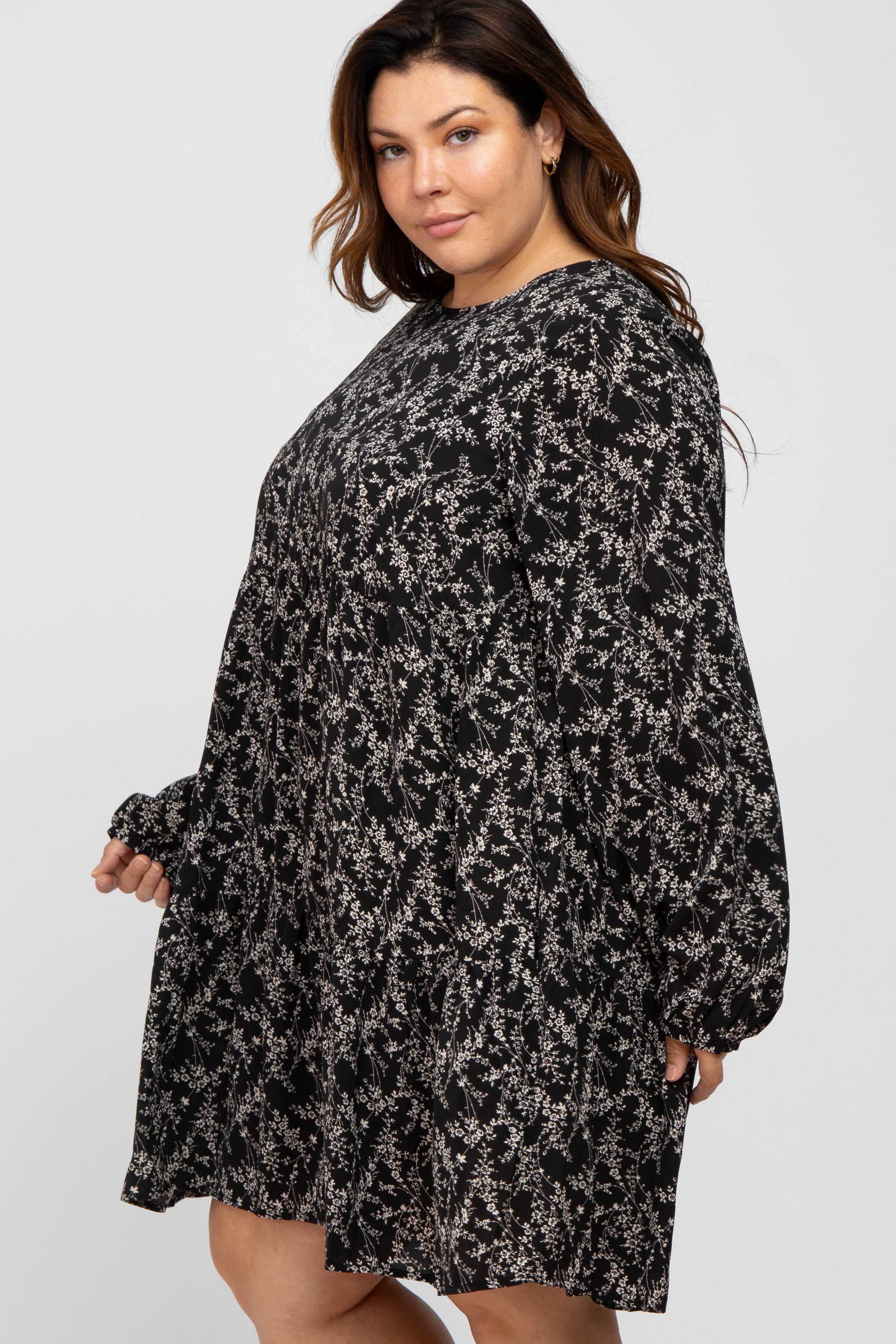 Black Floral Ruffle Hem Plus Dress sold by Pinkblush product image thumbnail 2