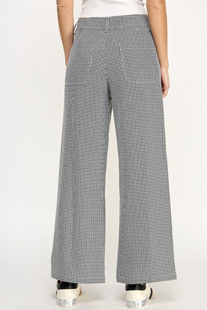 White Black Plaid Cropped Pants With Front Pocket sold by Pinkblush product image thumbnail 4