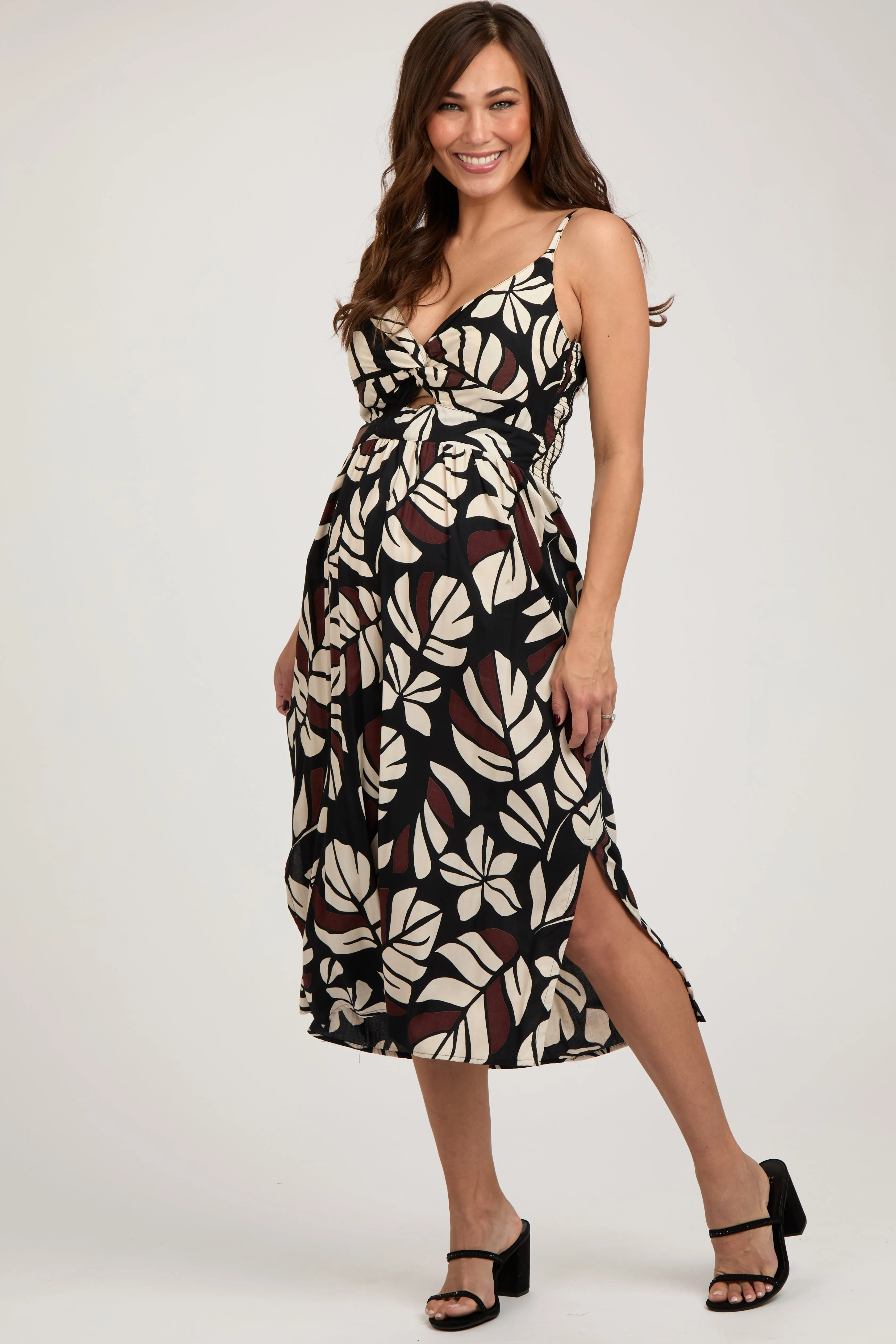 Black Palm Print Front Knot Twist Maternity Dress sold by Pinkblush product image thumbnail 2