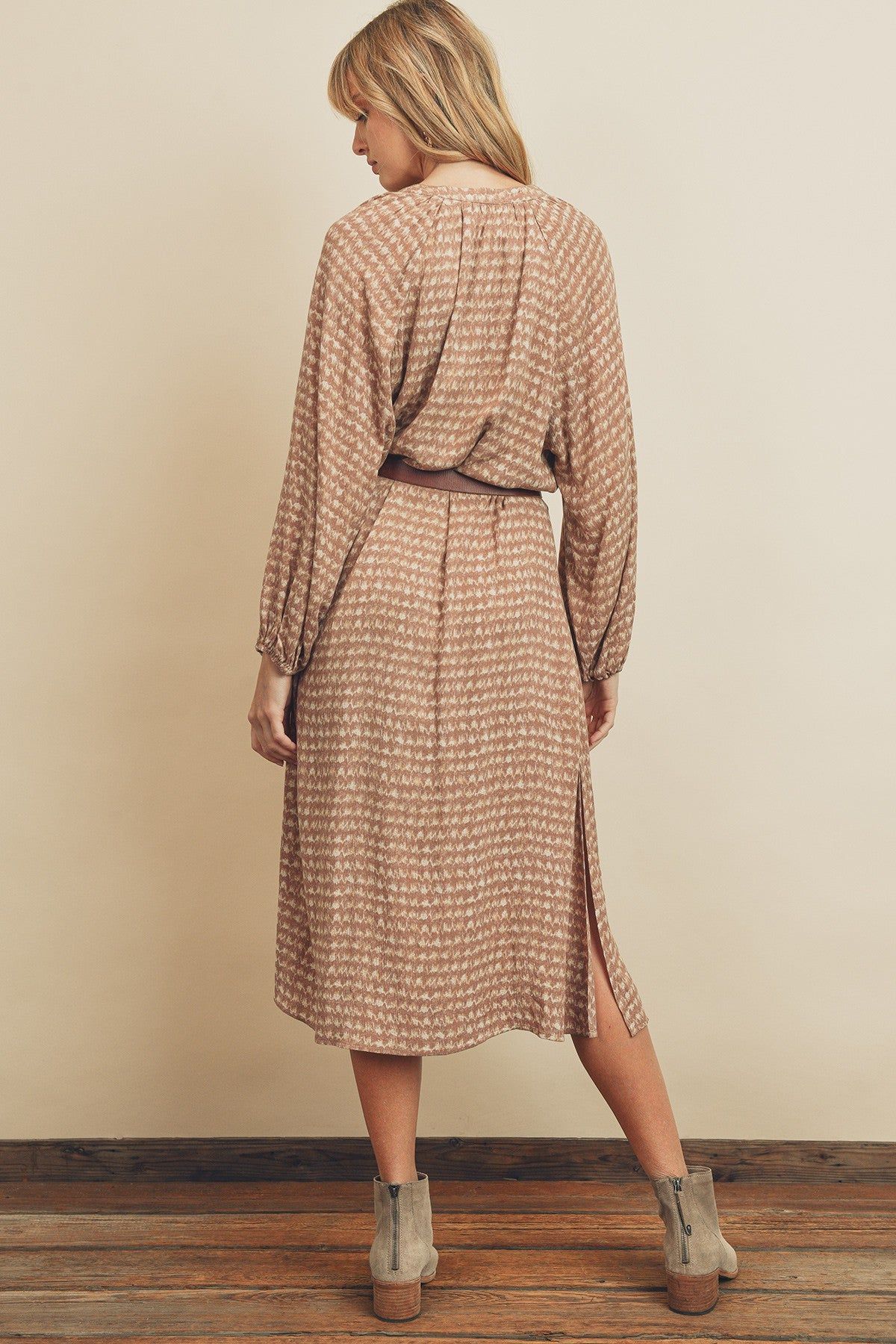 Mauve Button Down 3/4 Sleeve Midi Dress sold by Pinkblush product image thumbnail 3