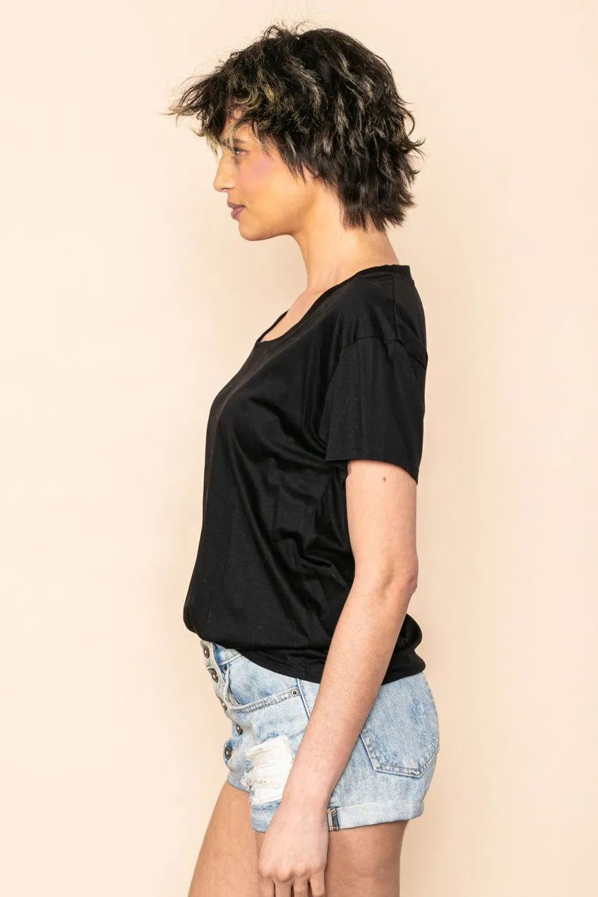 Black Scoop Neck Basic Tee sold by Pinkblush product image thumbnail 3