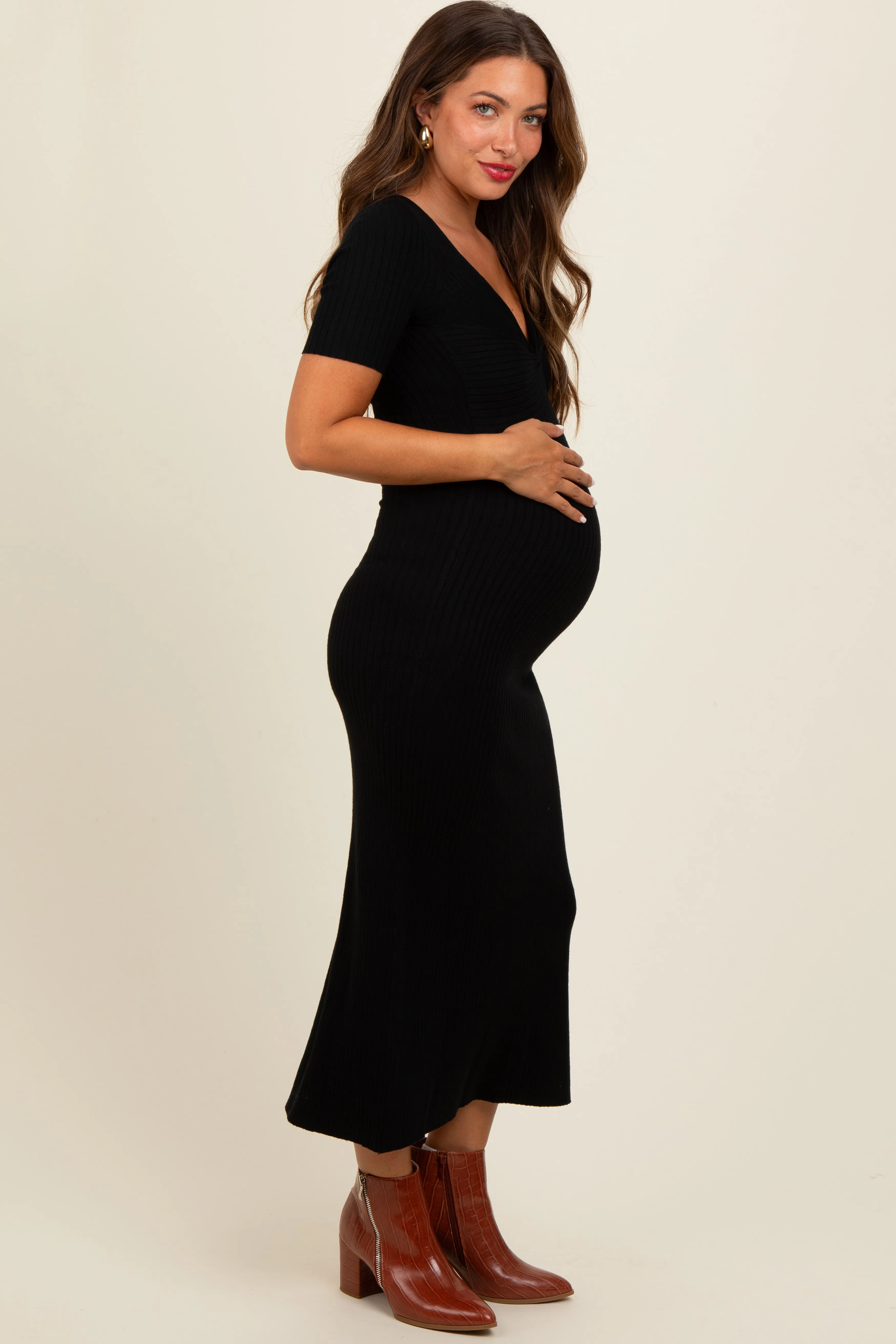 Black Knit Twisted V-Neck Maternity Maxi Dress sold by Pinkblush product image thumbnail 2