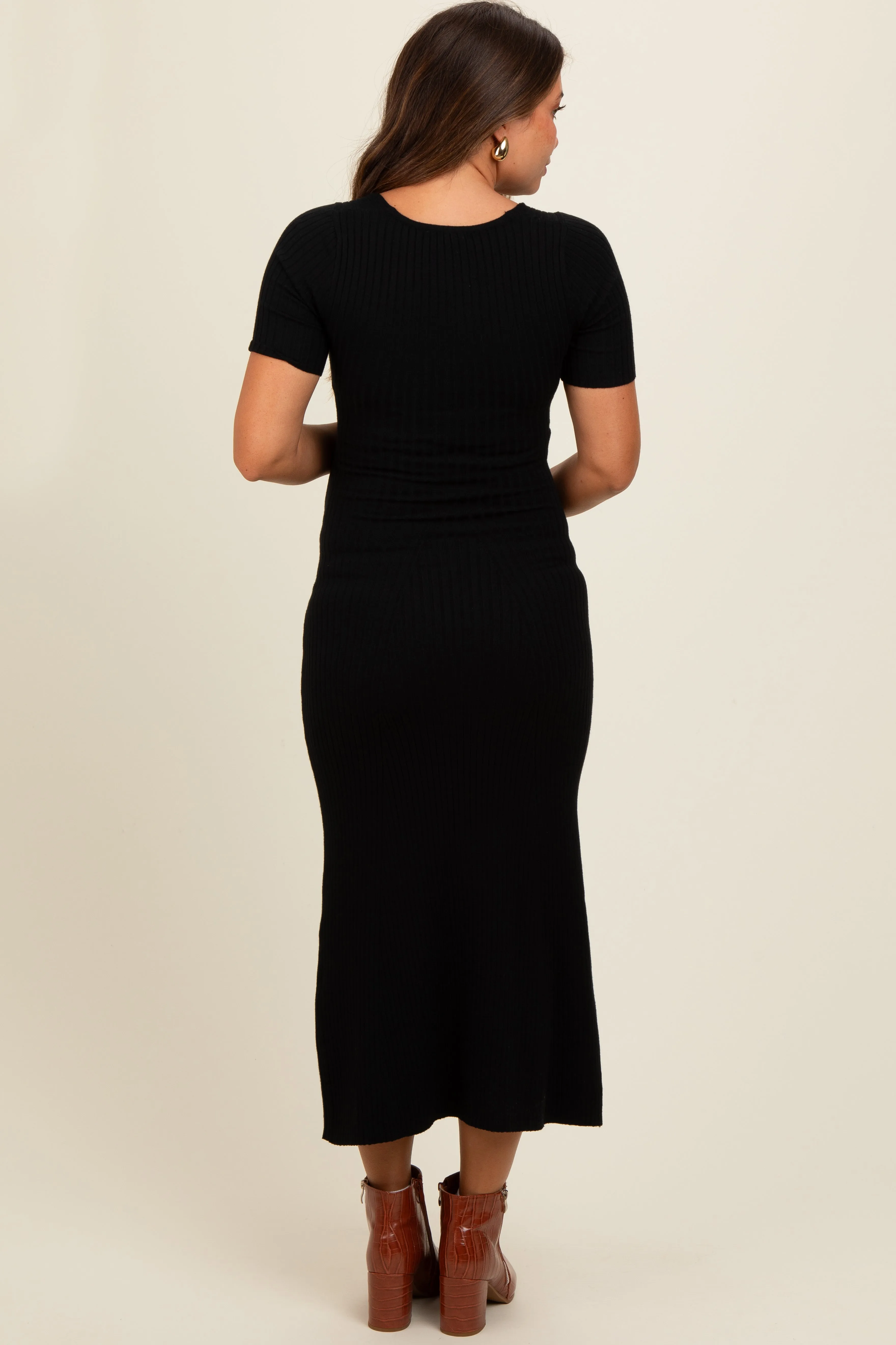 Black Knit Twisted V-Neck Maternity Maxi Dress sold by Pinkblush product image thumbnail 3