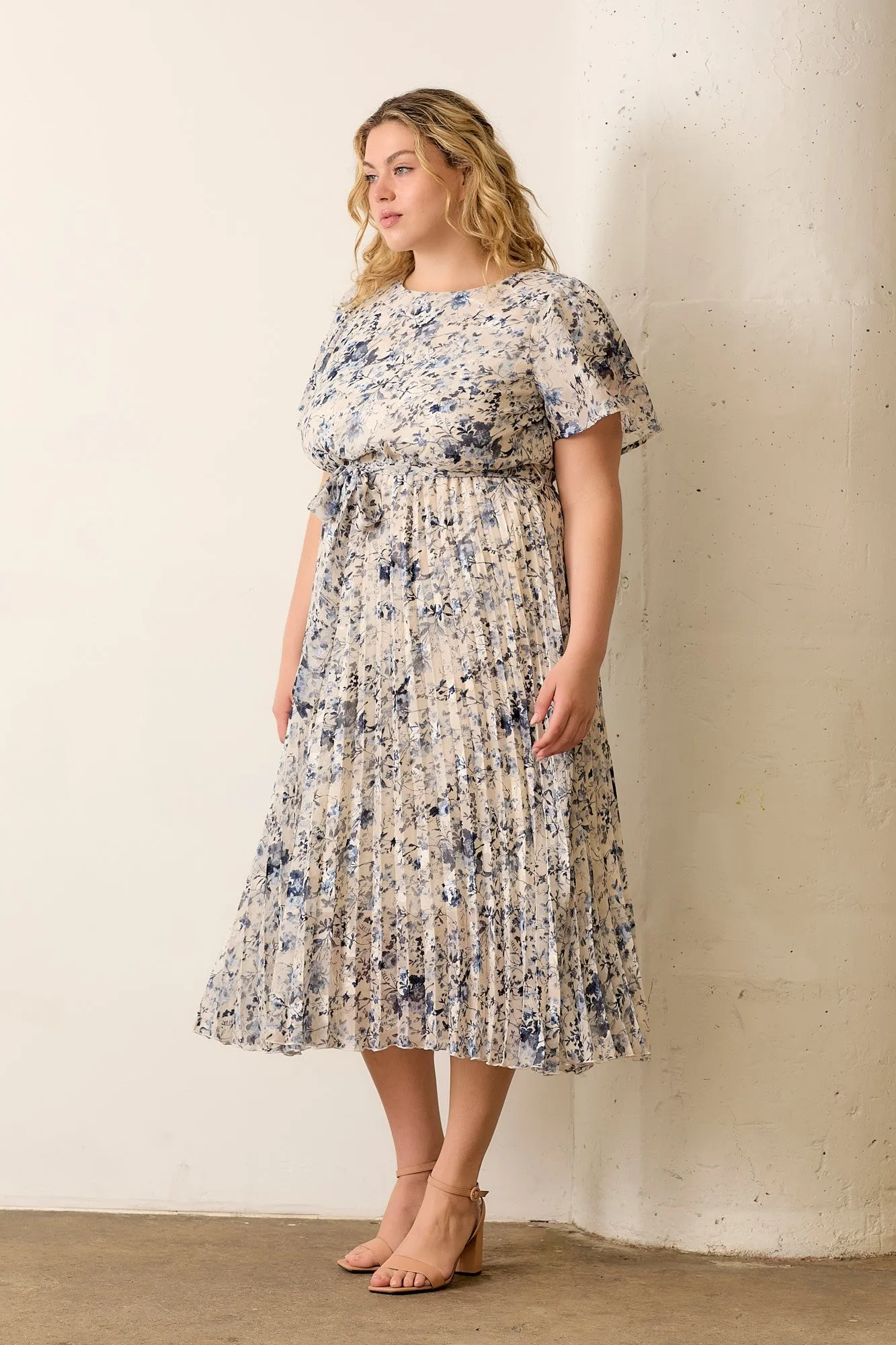 Cream Floral Pleated Plus Midi Dress sold by Pinkblush product image thumbnail 2
