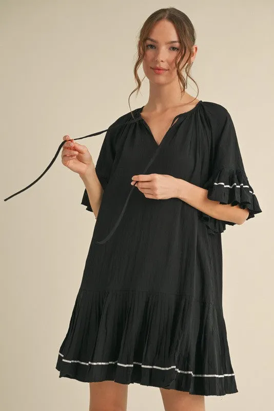 Black Solid Short Sleeve Pocketed Dress sold by Pinkblush product image thumbnail 2