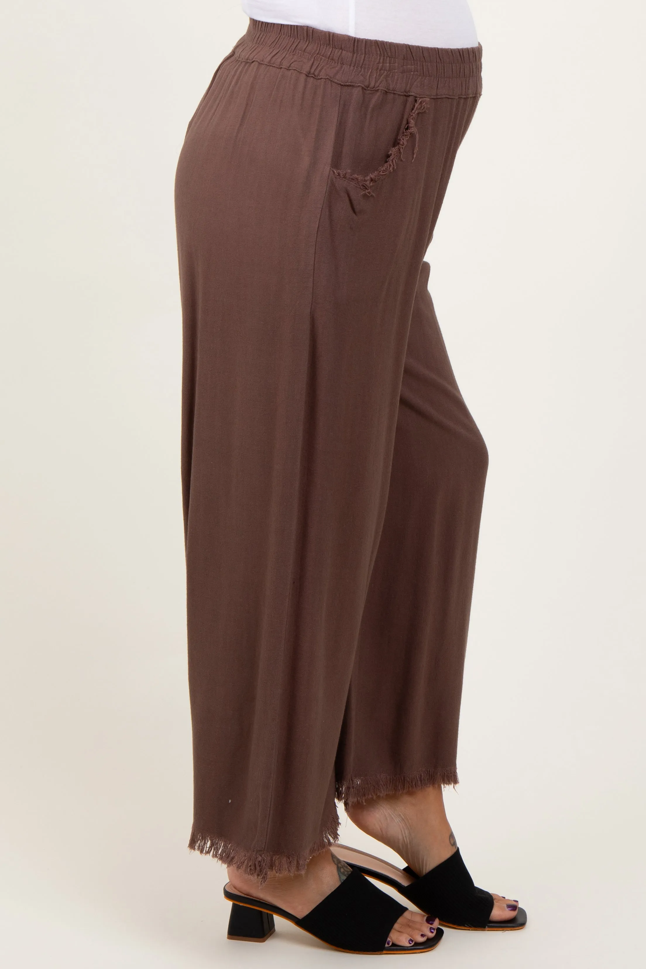 Brown Linen Frayed Hem Crop Maternity Pants sold by Pinkblush product image thumbnail 4