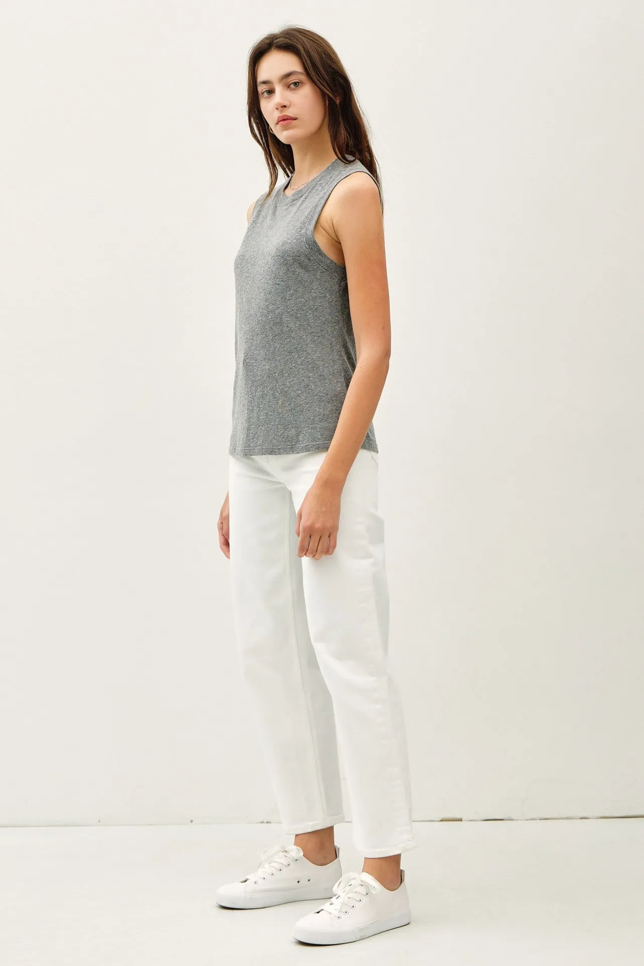 Heather Grey Basic Crew Neck Tank sold by Pinkblush product image thumbnail 3