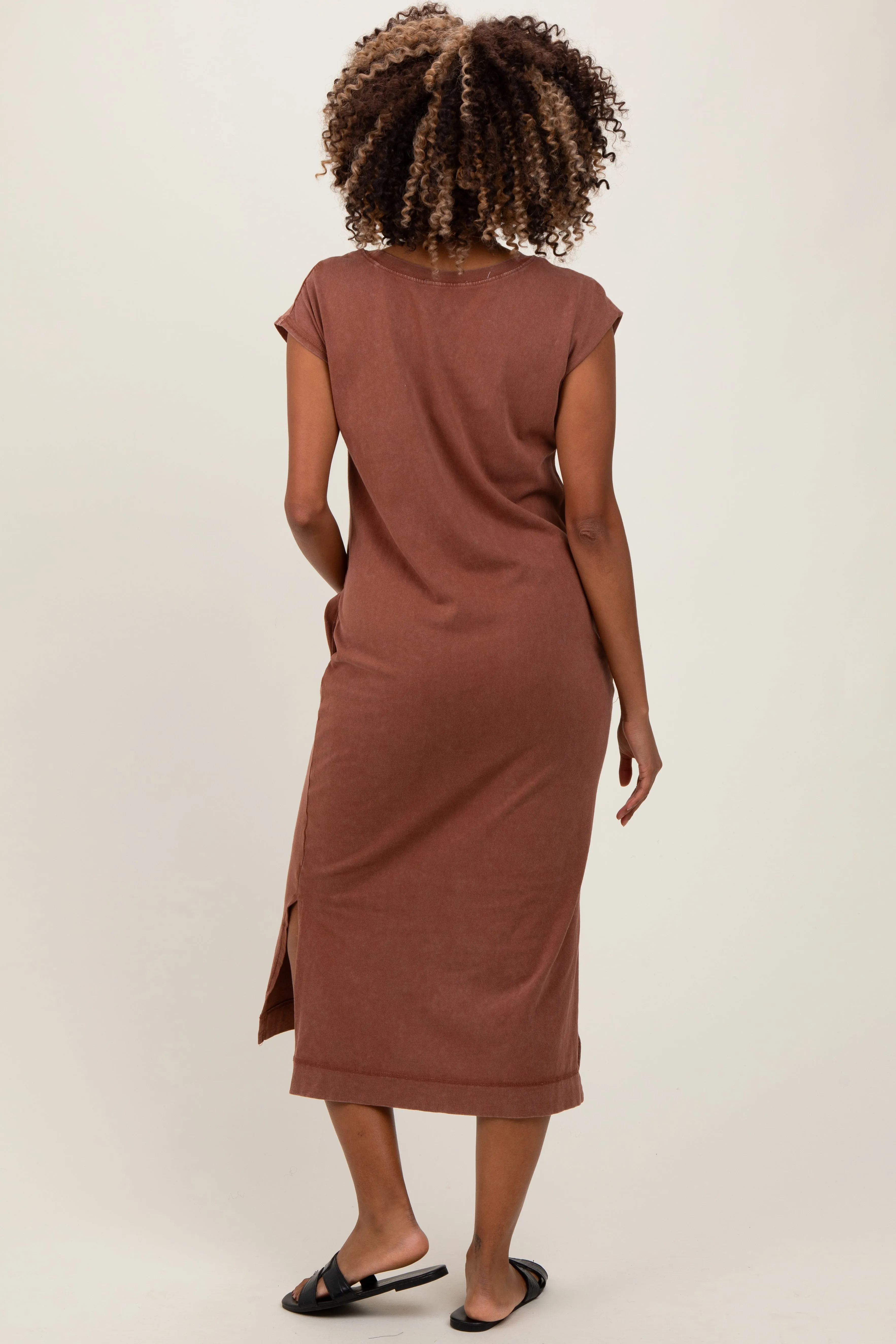 Camel Casual Sleeveless Pocketed Maternity Midi Dress sold by Pinkblush product image thumbnail 4