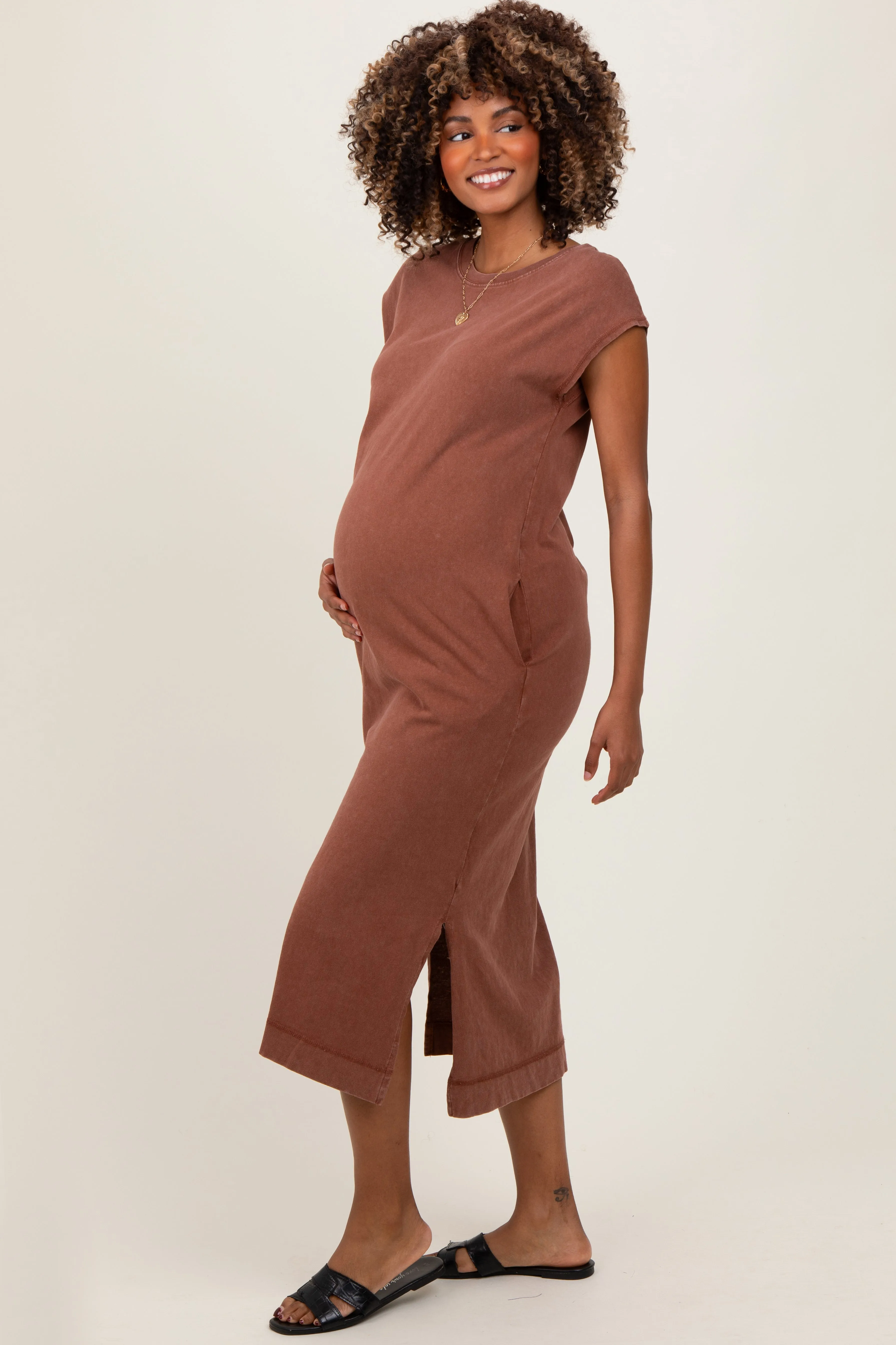 Camel Casual Sleeveless Pocketed Maternity Midi Dress sold by Pinkblush product image thumbnail 3