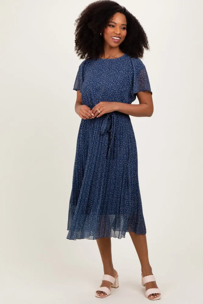 Navy Leaf Print Pleated Maternity Midi Dress sold by Pinkblush product image thumbnail 4