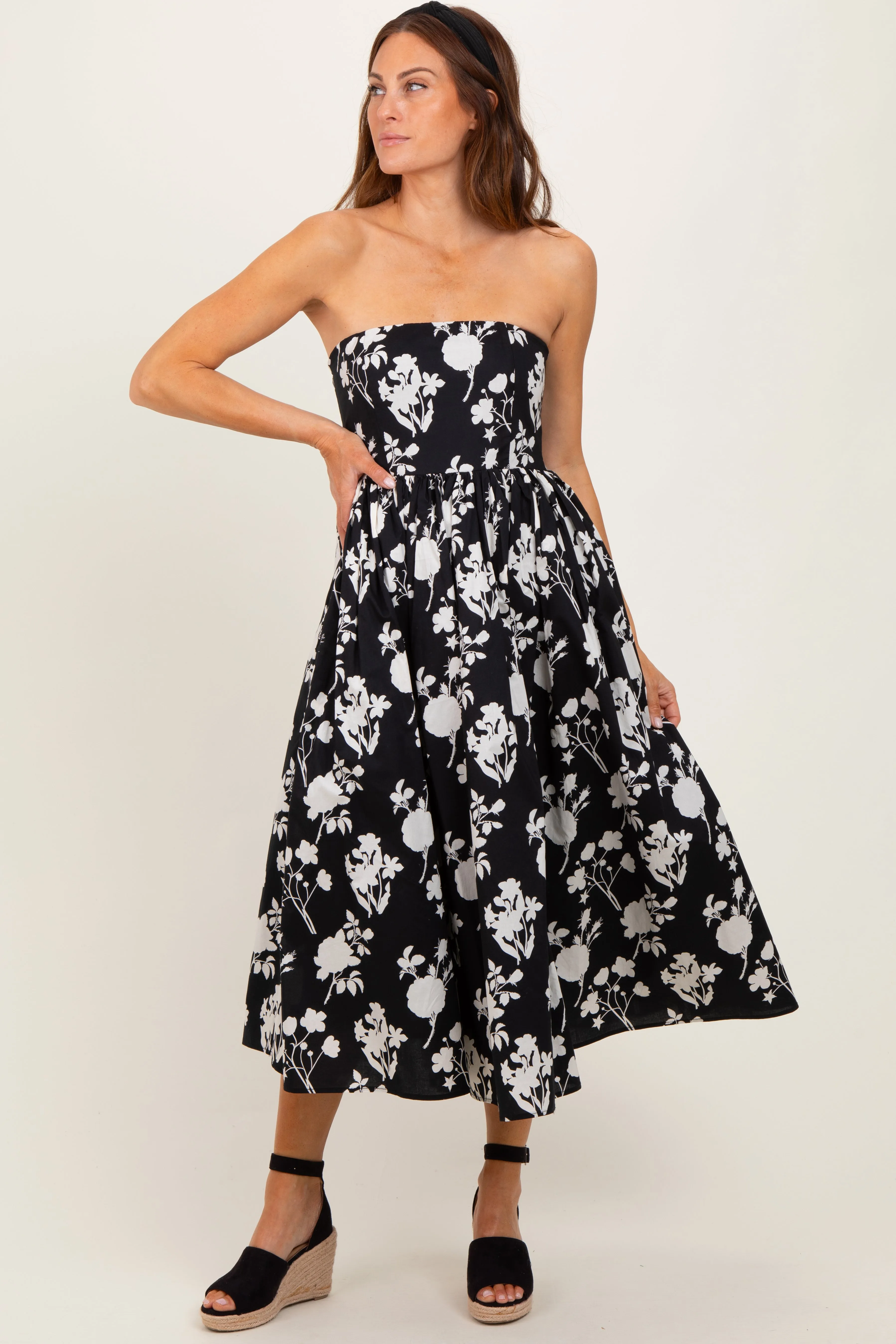 Black Floral Strapless Flare Maternity Midi Dress sold by Pinkblush product image thumbnail 4