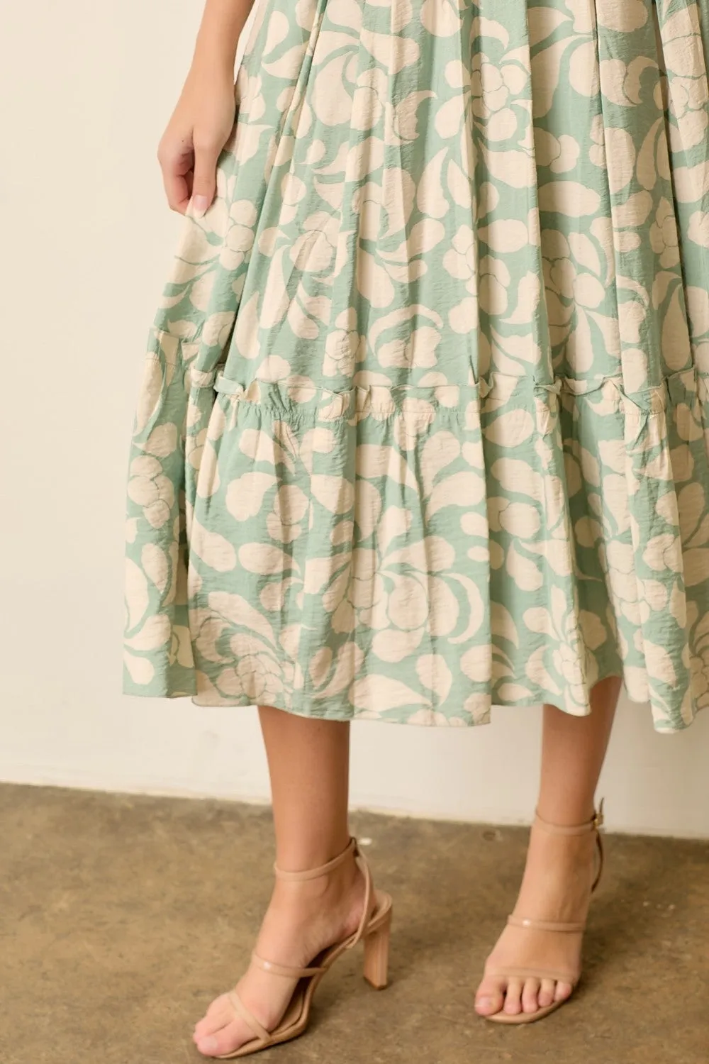 Sage Printed Square Neck Bubble Sleeve Maxi Dress sold by Pinkblush product image thumbnail 4