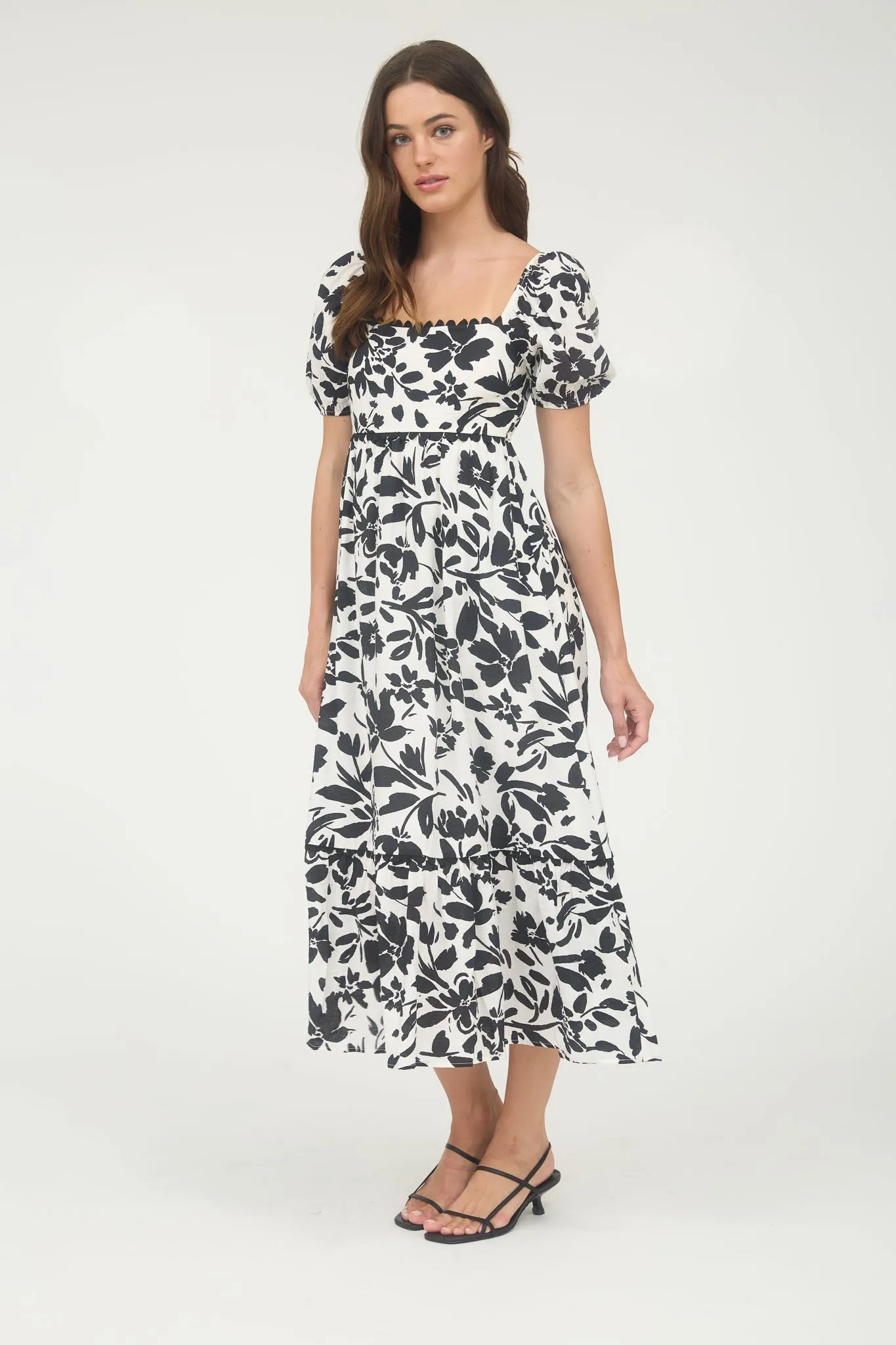 Black Floral Scallop Trim Puff Sleeve Midi Dress sold by Pinkblush product image thumbnail 2